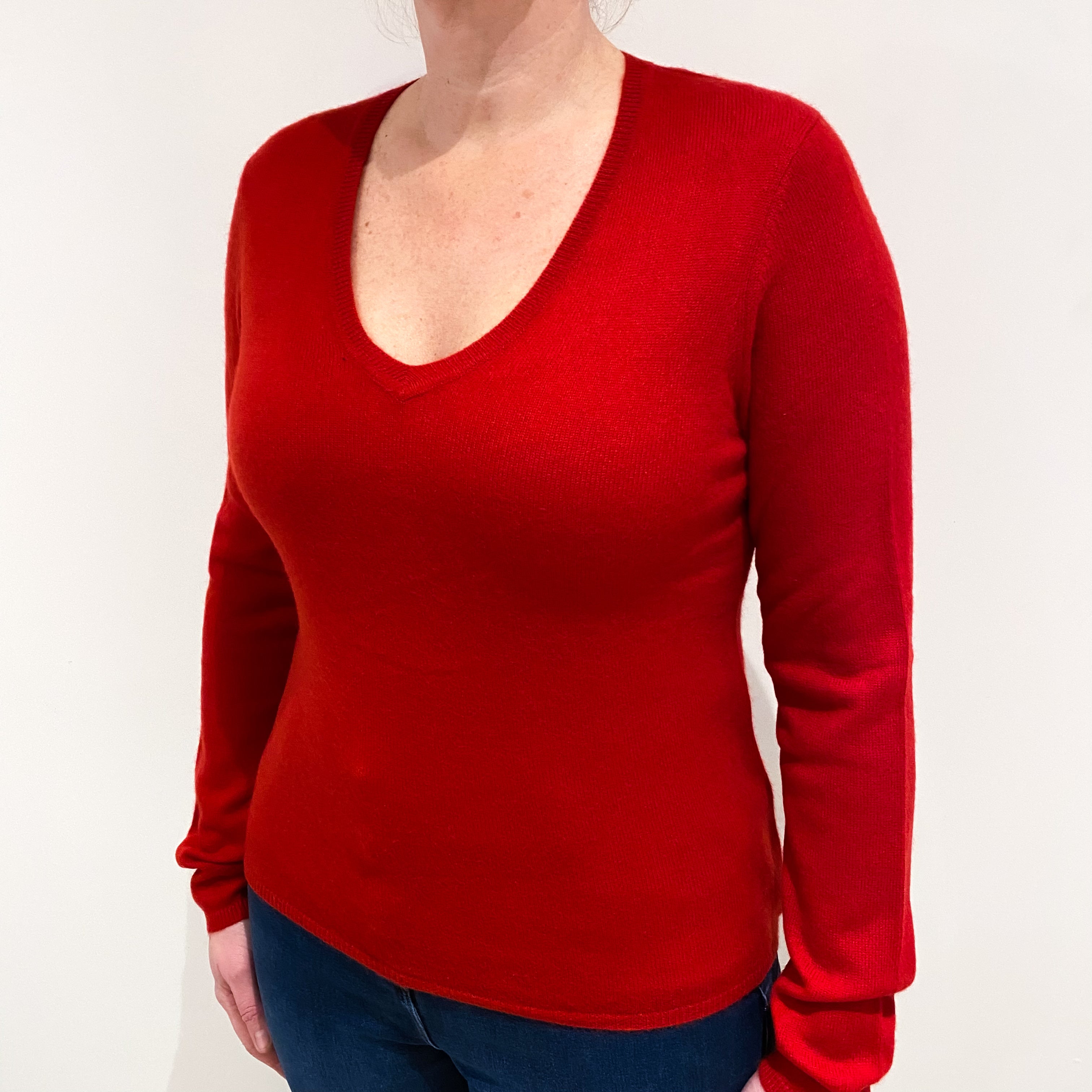 Red Slim Cashmere V Neck Jumper Large