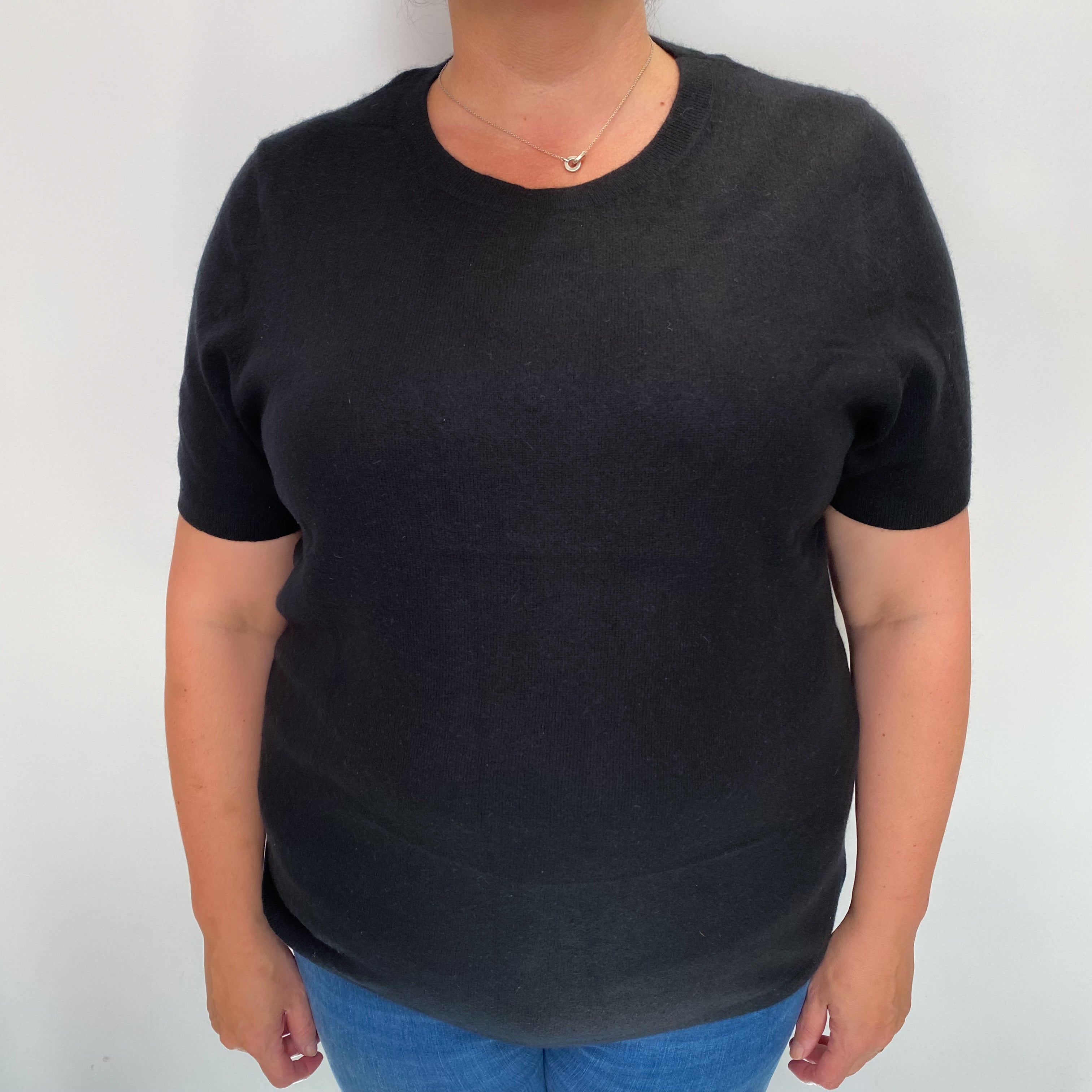 Black Short Sleeved Cashmere Crew Neck Jumper Extra Large