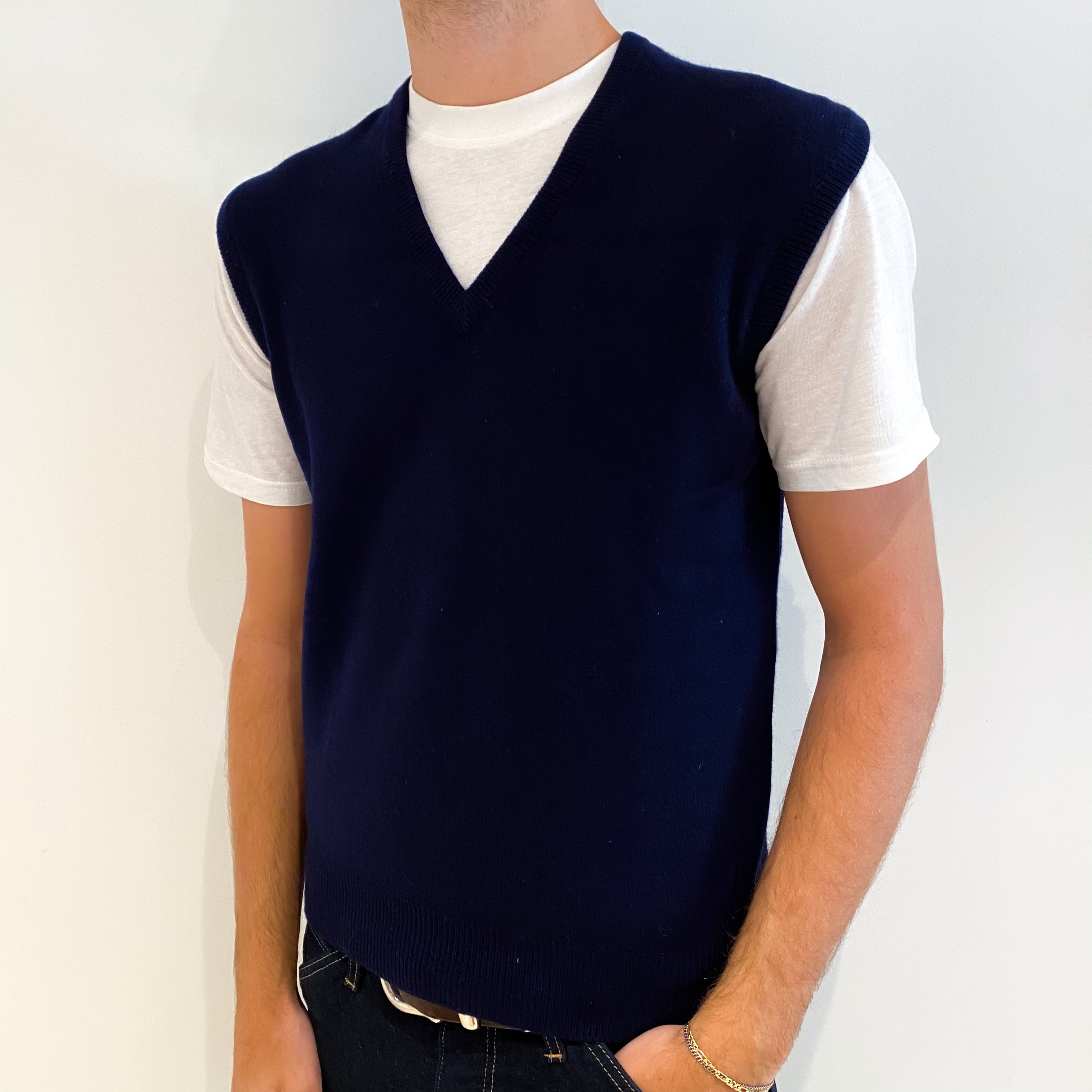 Men's Pringle Navy Blue Cashmere V-Neck Tank Top Medium