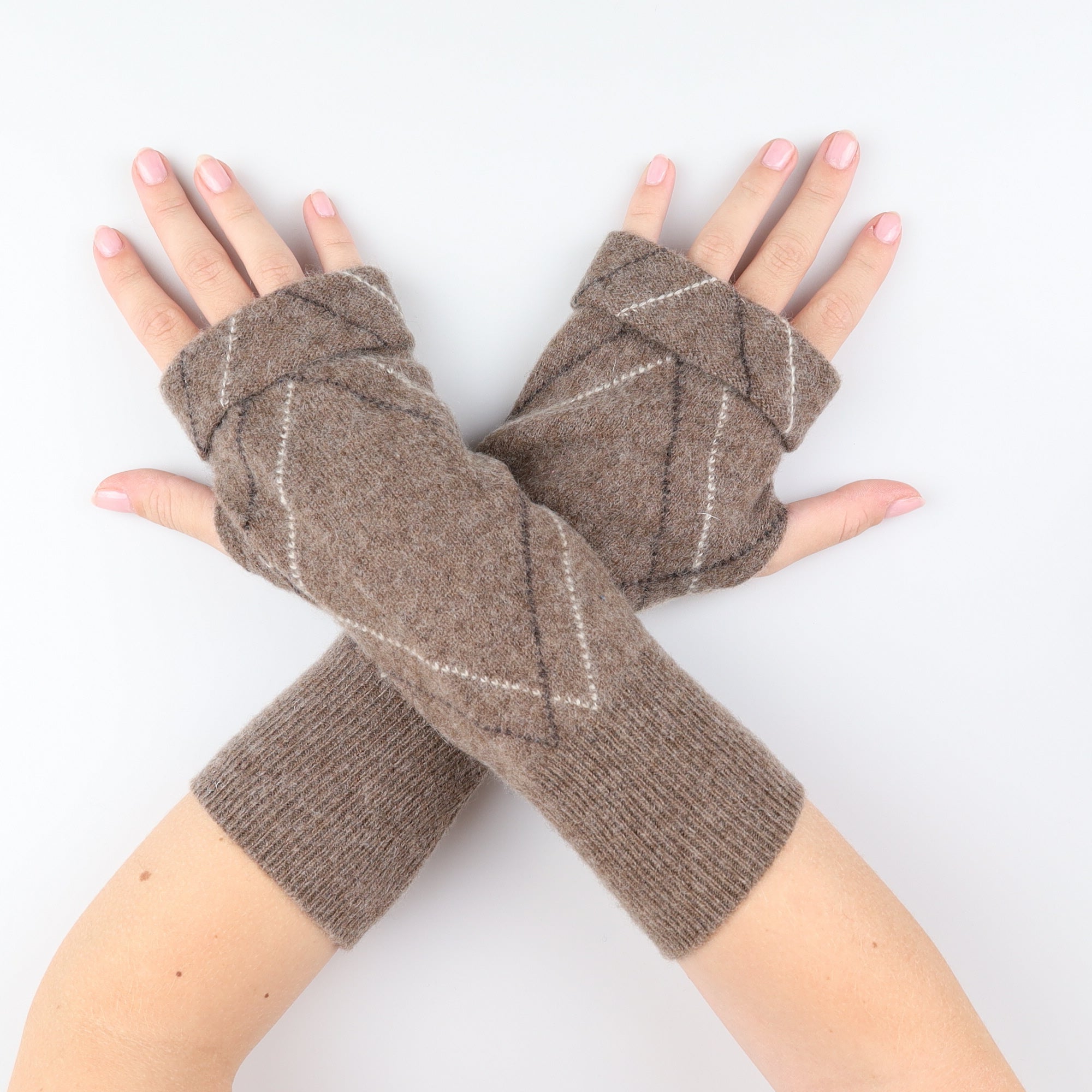 Mocha Brown Patterned Fingerless Gloves