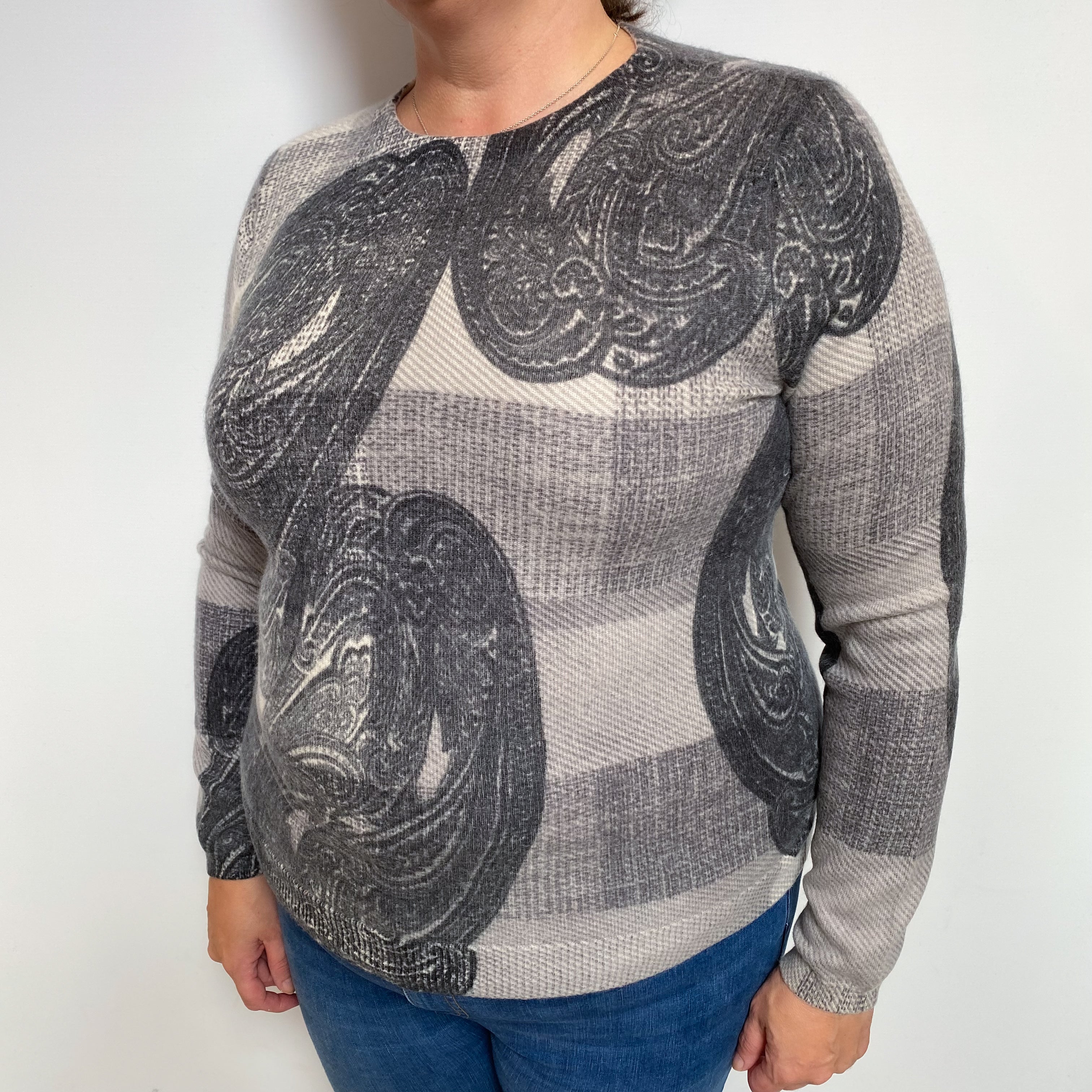 Grey Paisley Checked Cashmere Crew Neck Jumper Extra Large