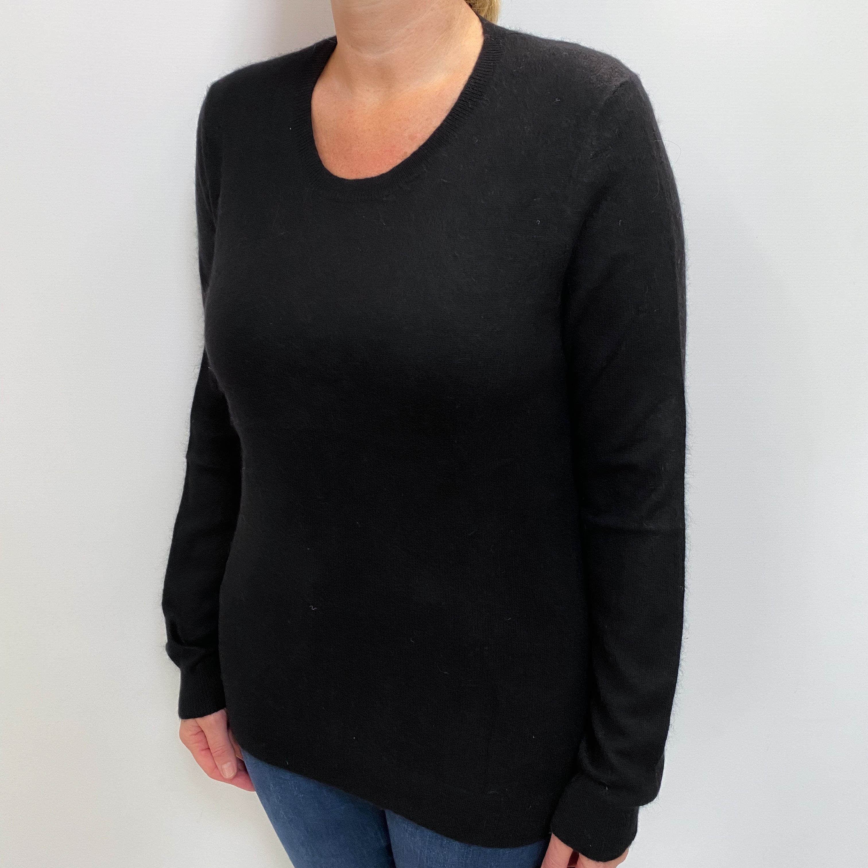 Black Cashmere Crew Neck Jumper Large