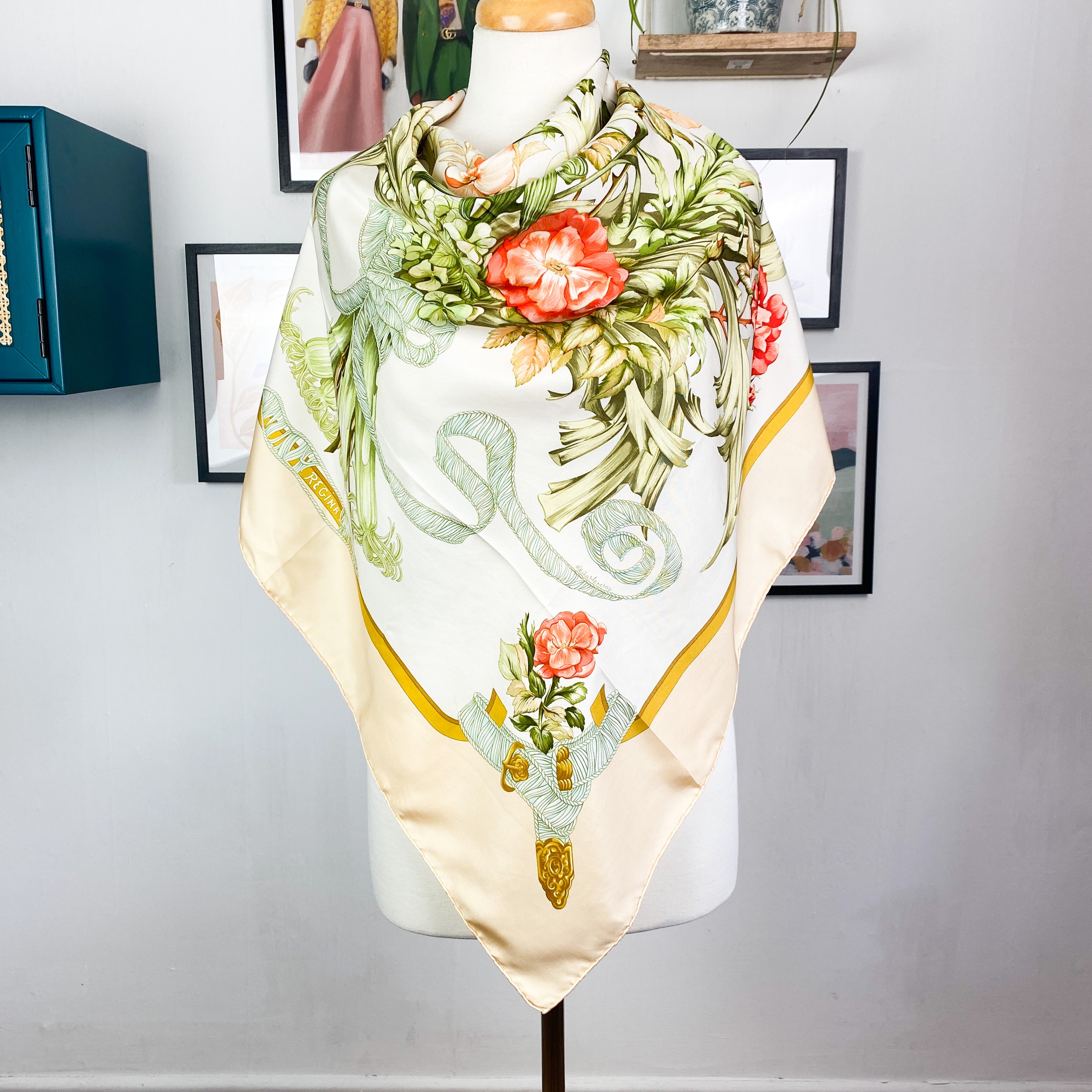 Boxed Hermes Regina 1972 Floral Vintage Silk Scarf
