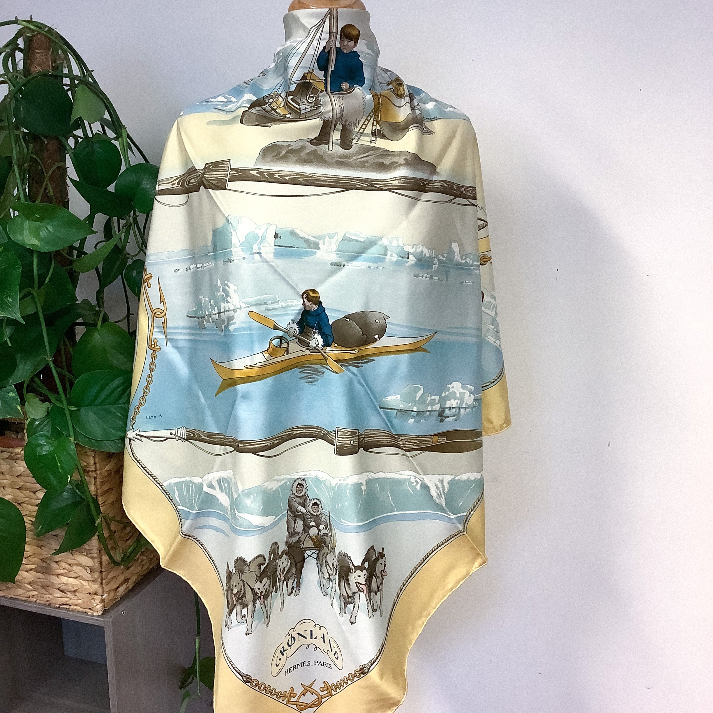 Boxed Hermes Greenland Ledoux Designer Silk Scarf