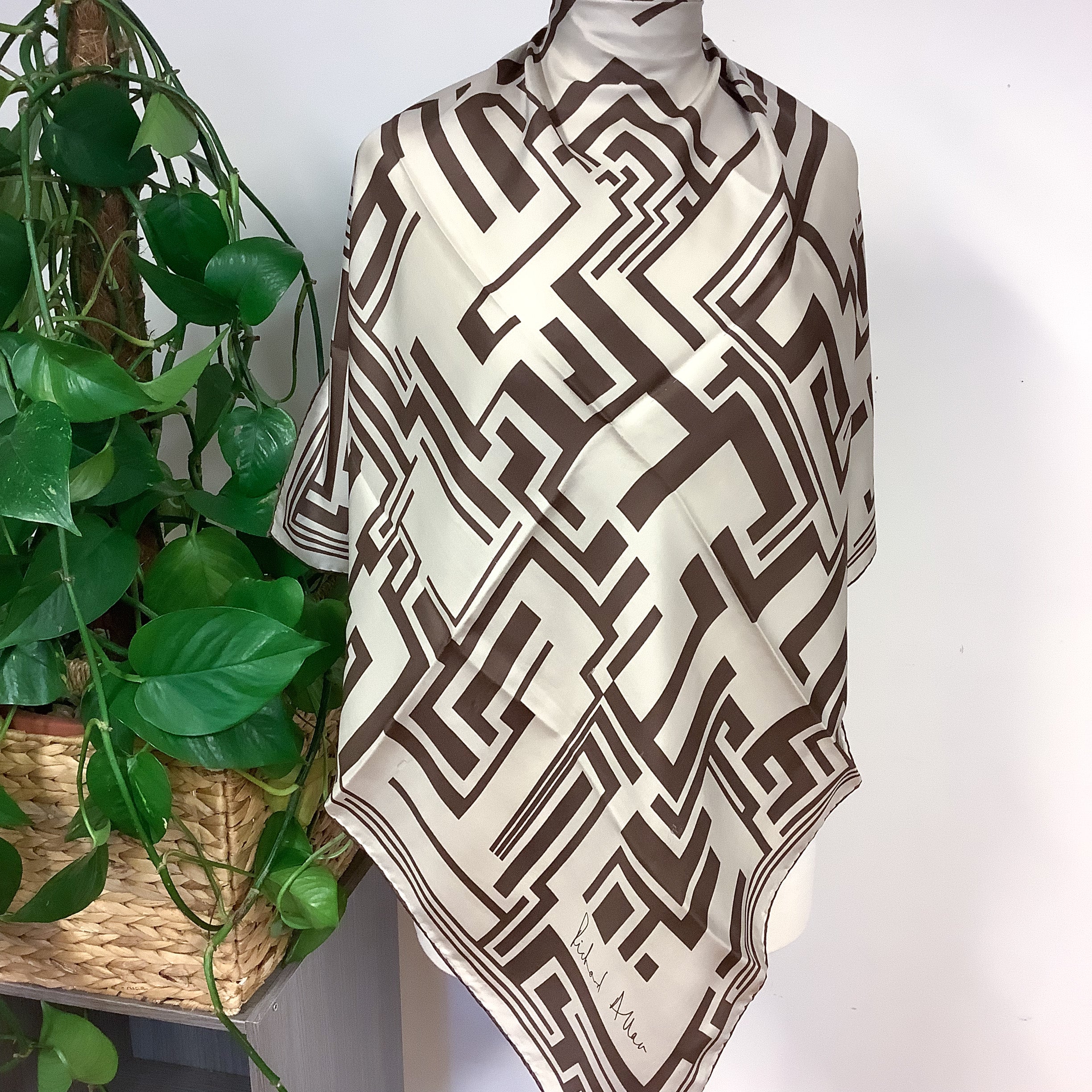Richard Allen 1970s Geometric Vintage Silk Scarf