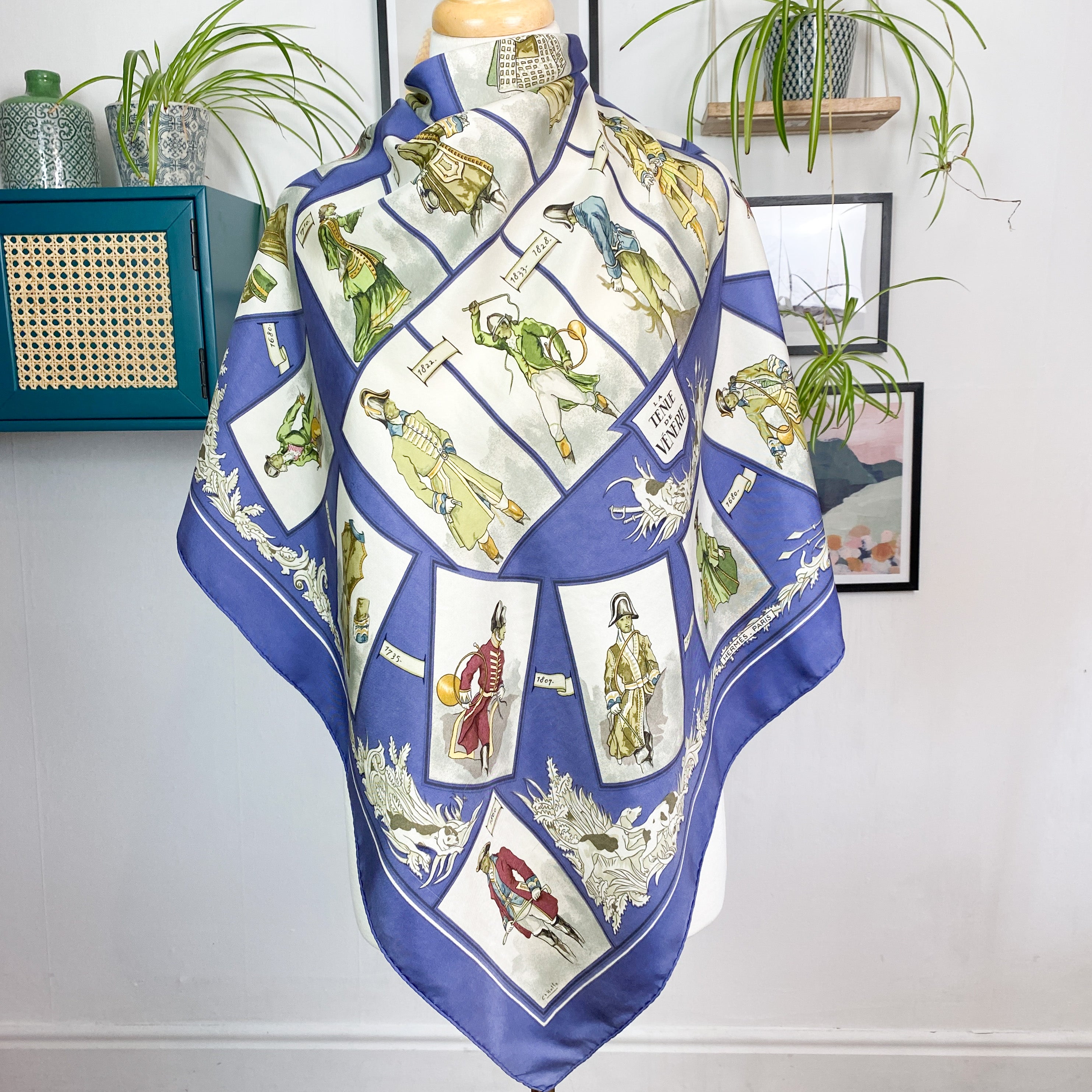 Boxed Hermes La Tenue de Venerie 1964 Rare Vintage Silk Scarf