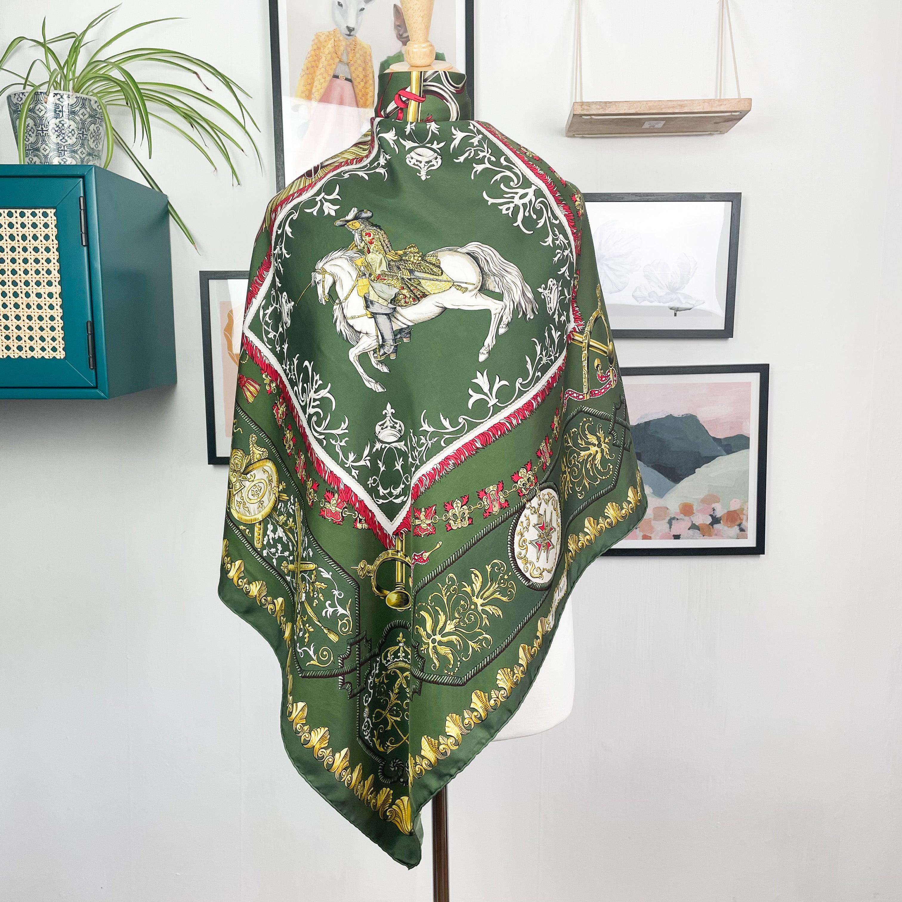 Boxed Hermes Ludovicus Magnus 1963 Designer Silk Scarf