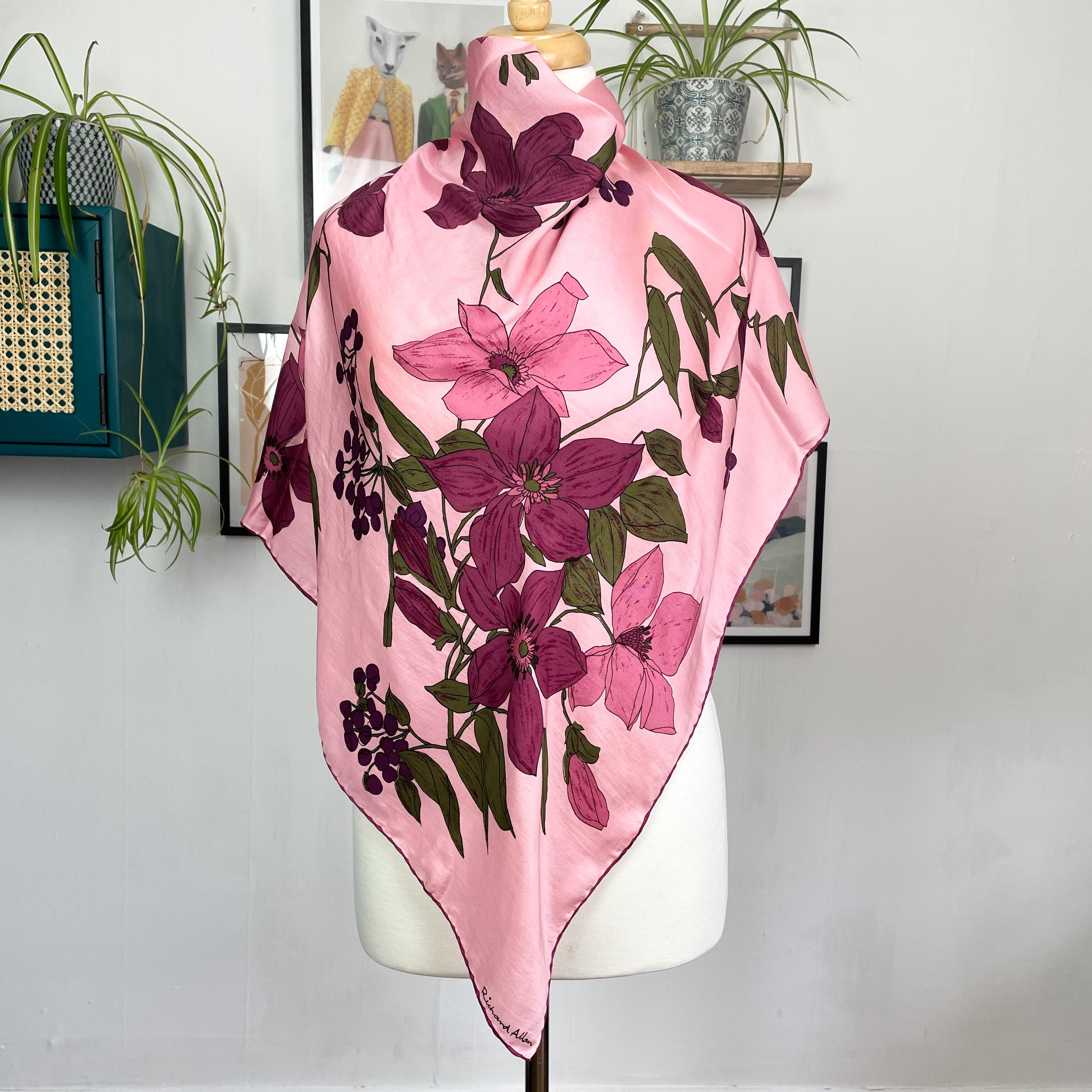 1970s Richard Allan Floral Vintage Silk Scarf