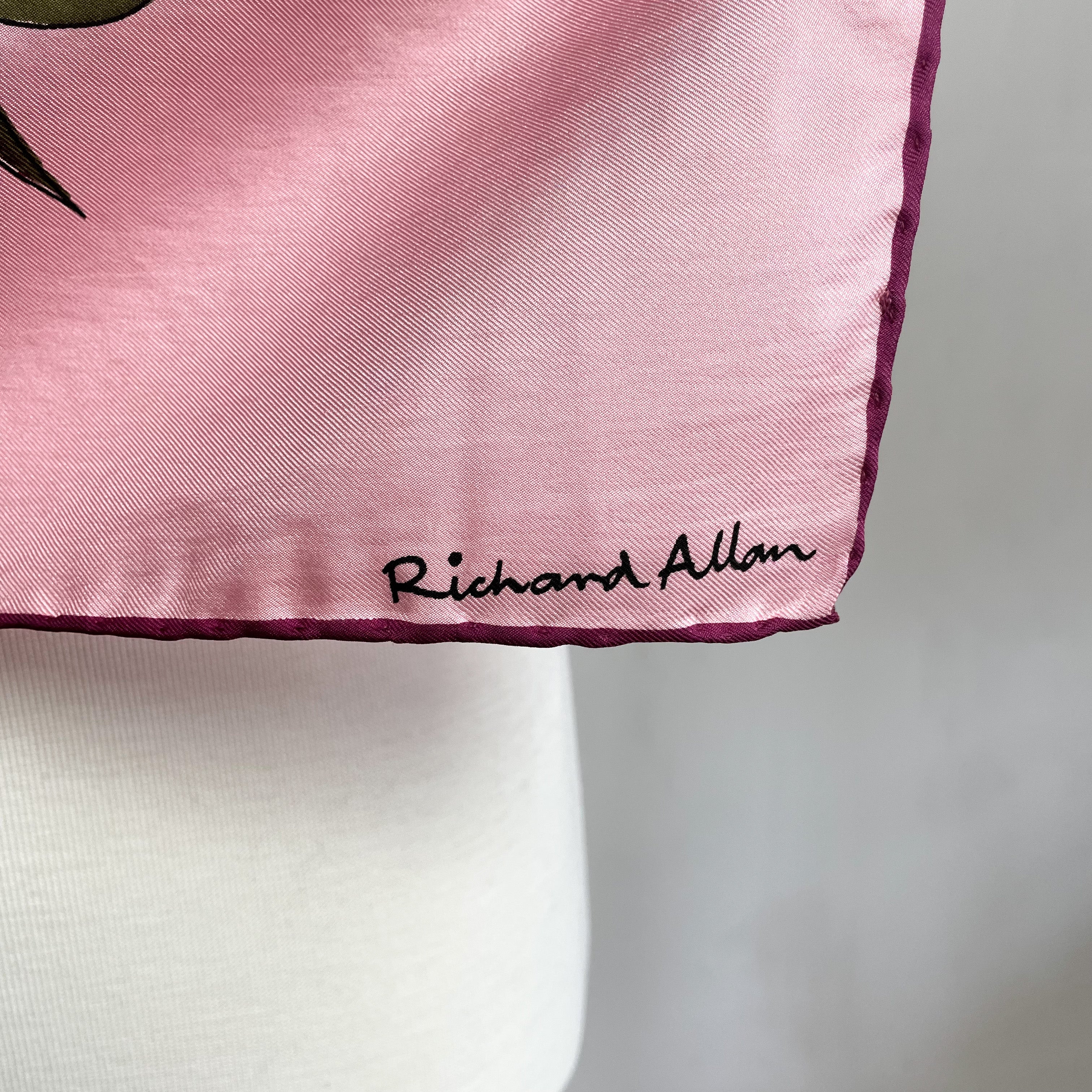 1970s Richard Allan Floral Vintage Silk Scarf