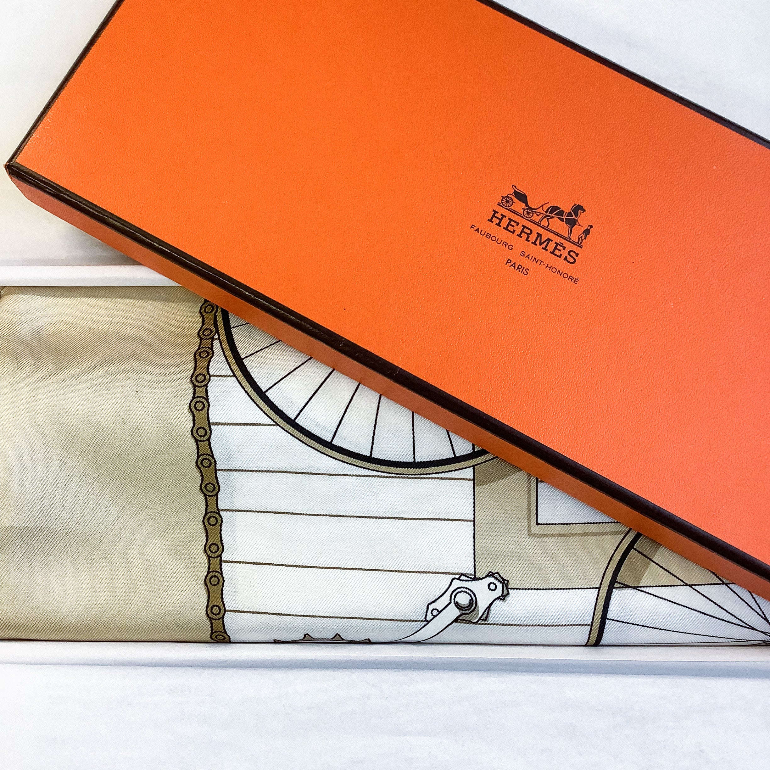 Boxed Hermes Les Becanes Designer Silk Scarf