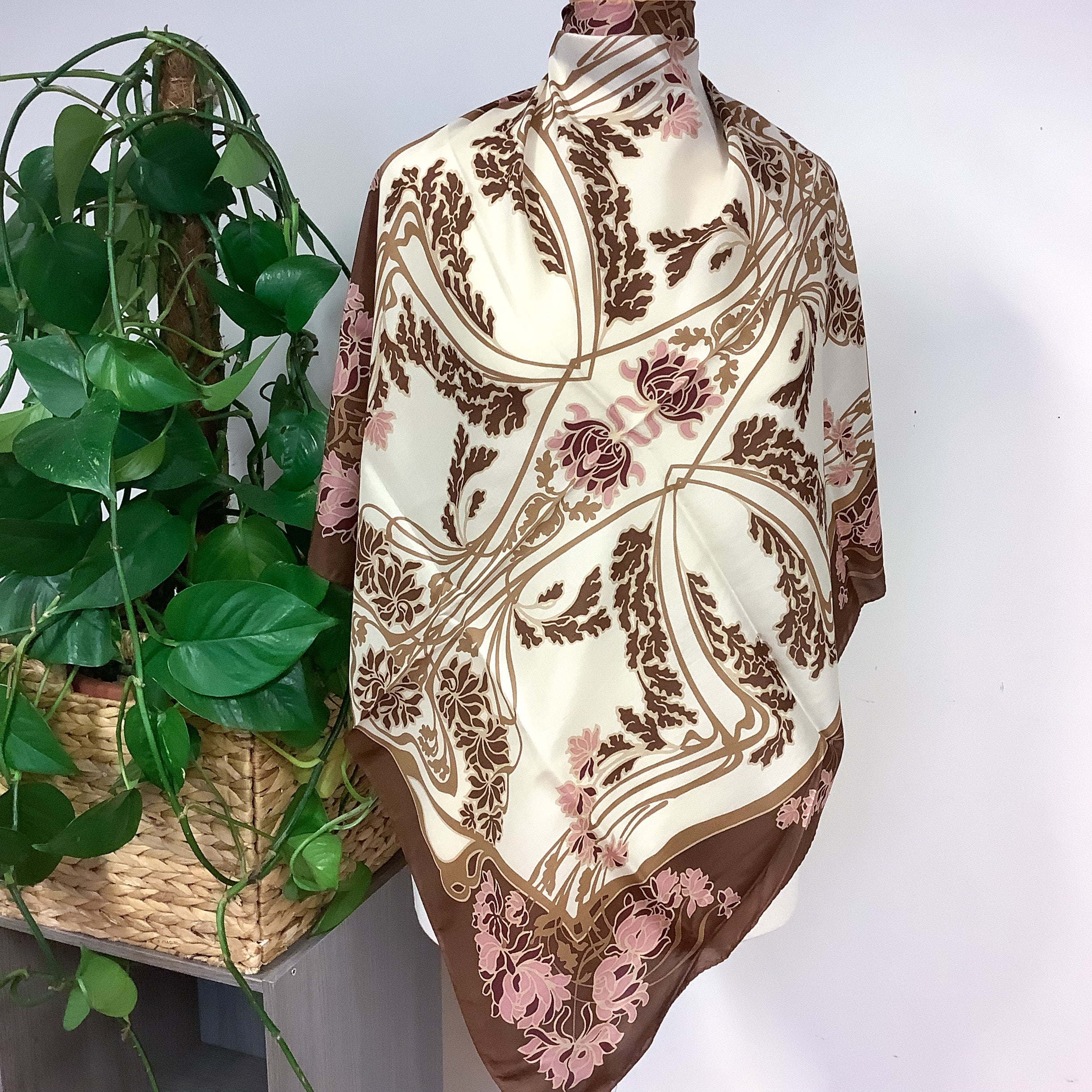 Lightweight 1980s Country Casuals Vintage Silk Scarf