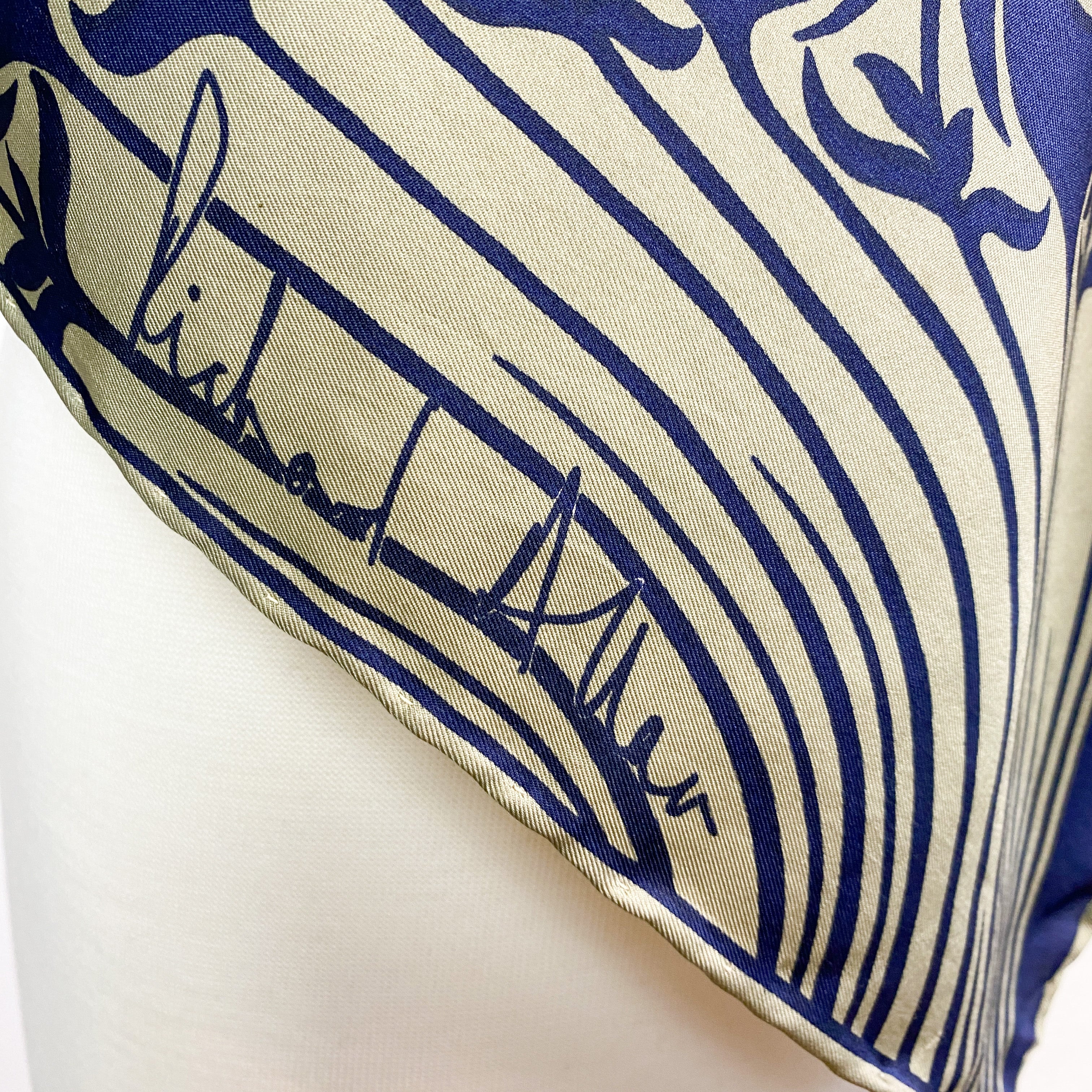 Richard Allan Abstract Floral Vintage Silk Scarf