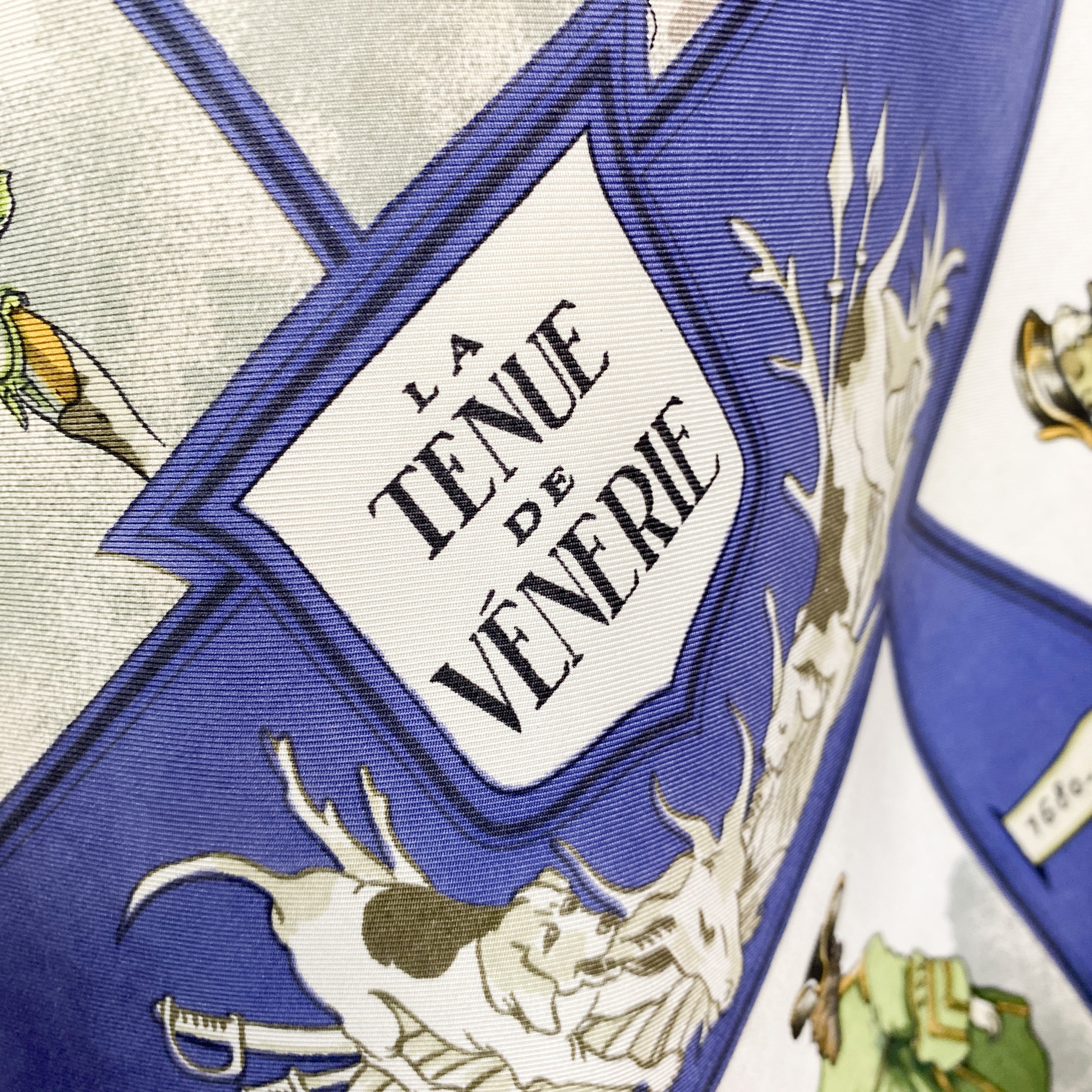 Boxed Hermes La Tenue de Venerie 1964 Designer Silk Scarf