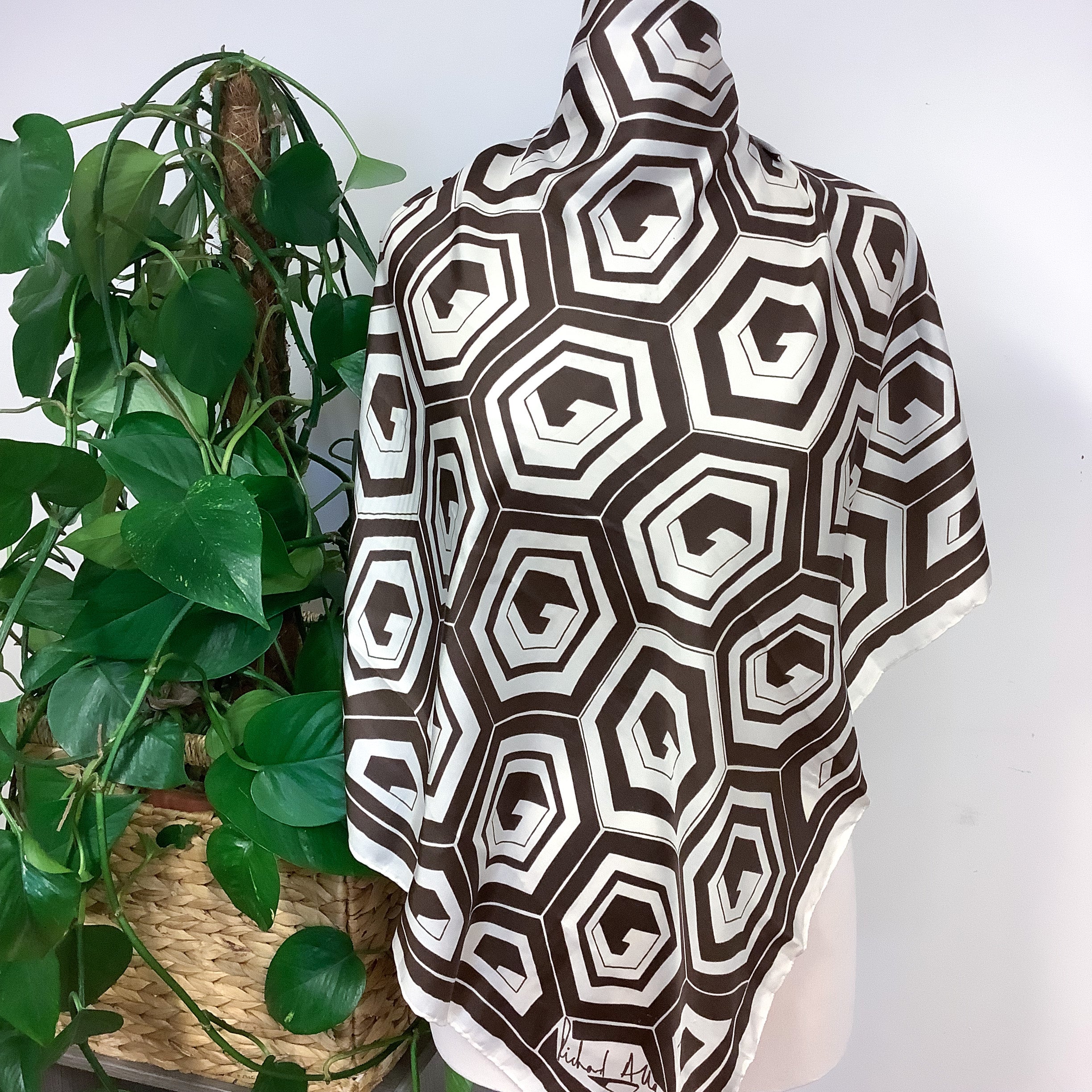 Richard Allen 1970s Geometric Vintage Silk Scarf