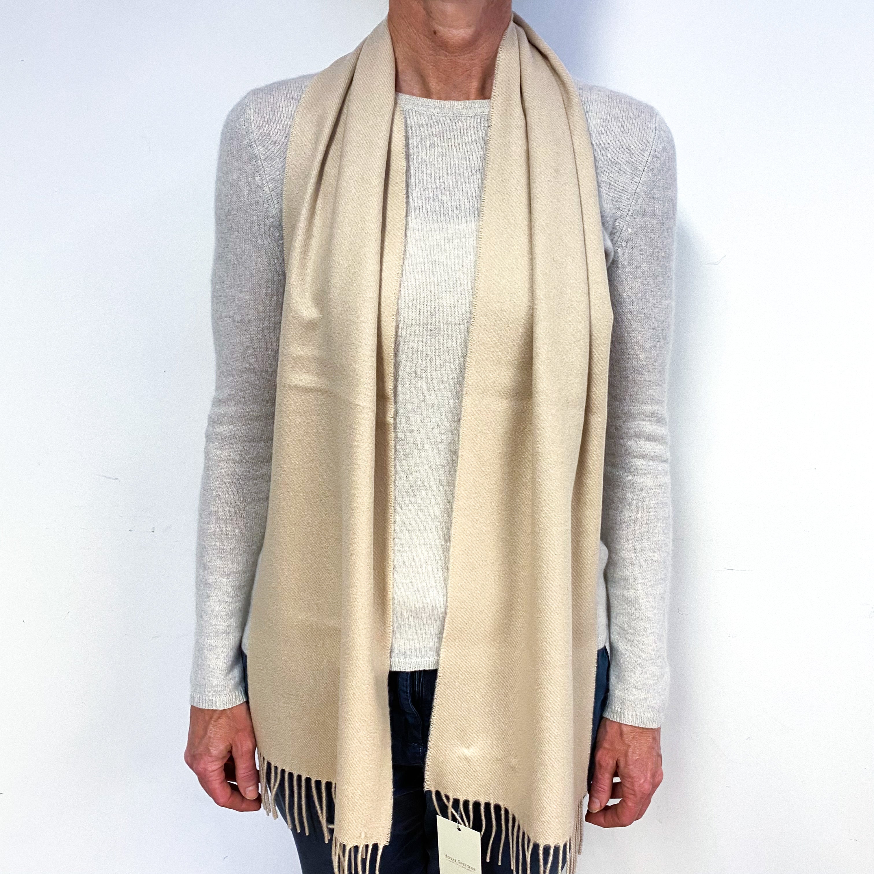 Brand New Scottish Woven Cashmere Scarf Warm Cream