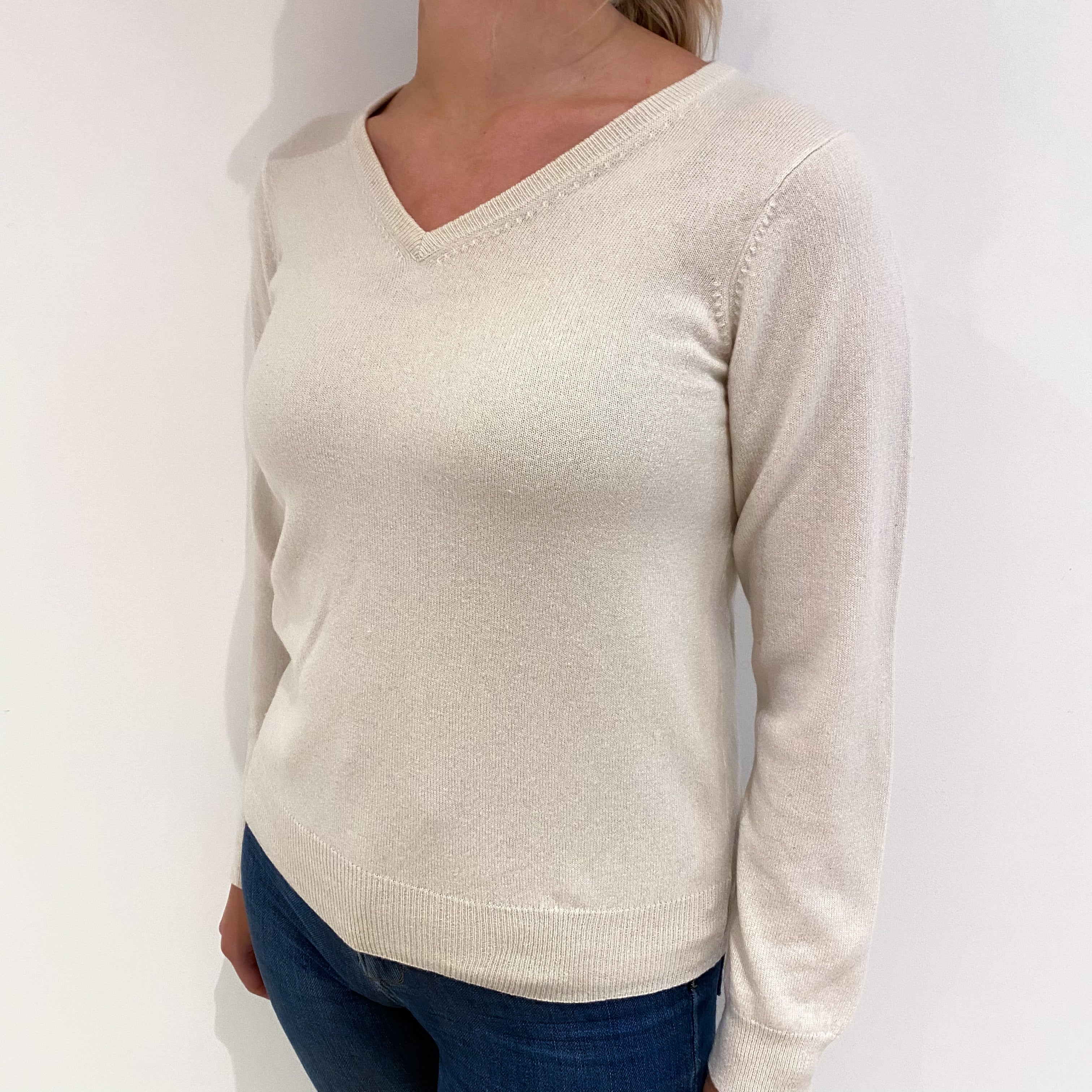 Ivory Cream Cashmere V Neck Jumper Small