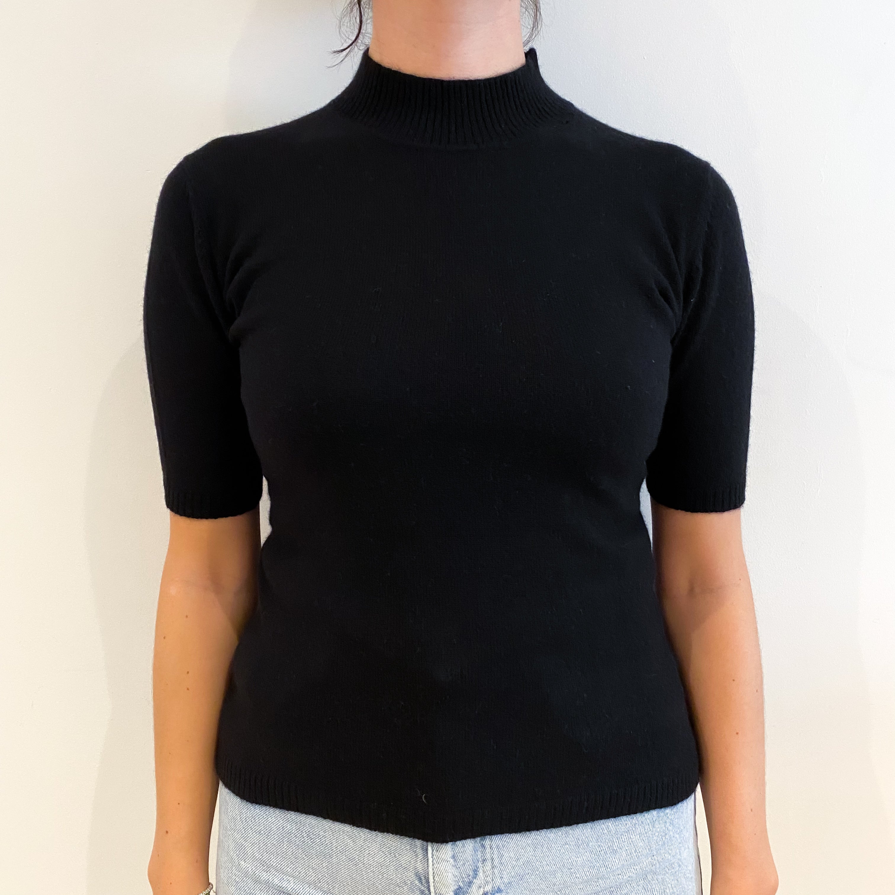 Black Cashmere Turtle Neck Short Sleeved Jumper Small
