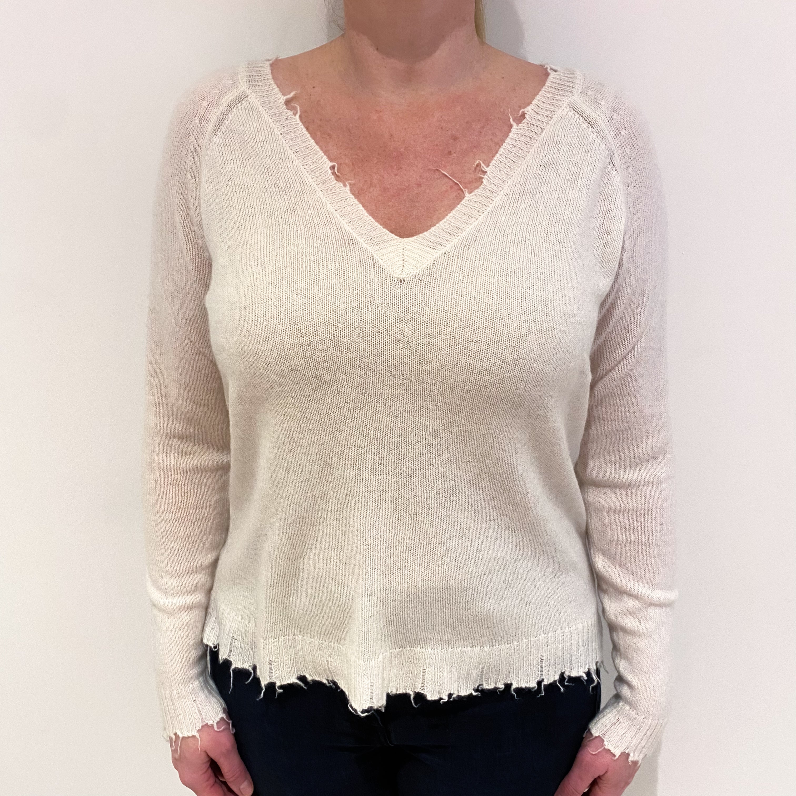 Ivory White Cashmere V Neck Jumper Large