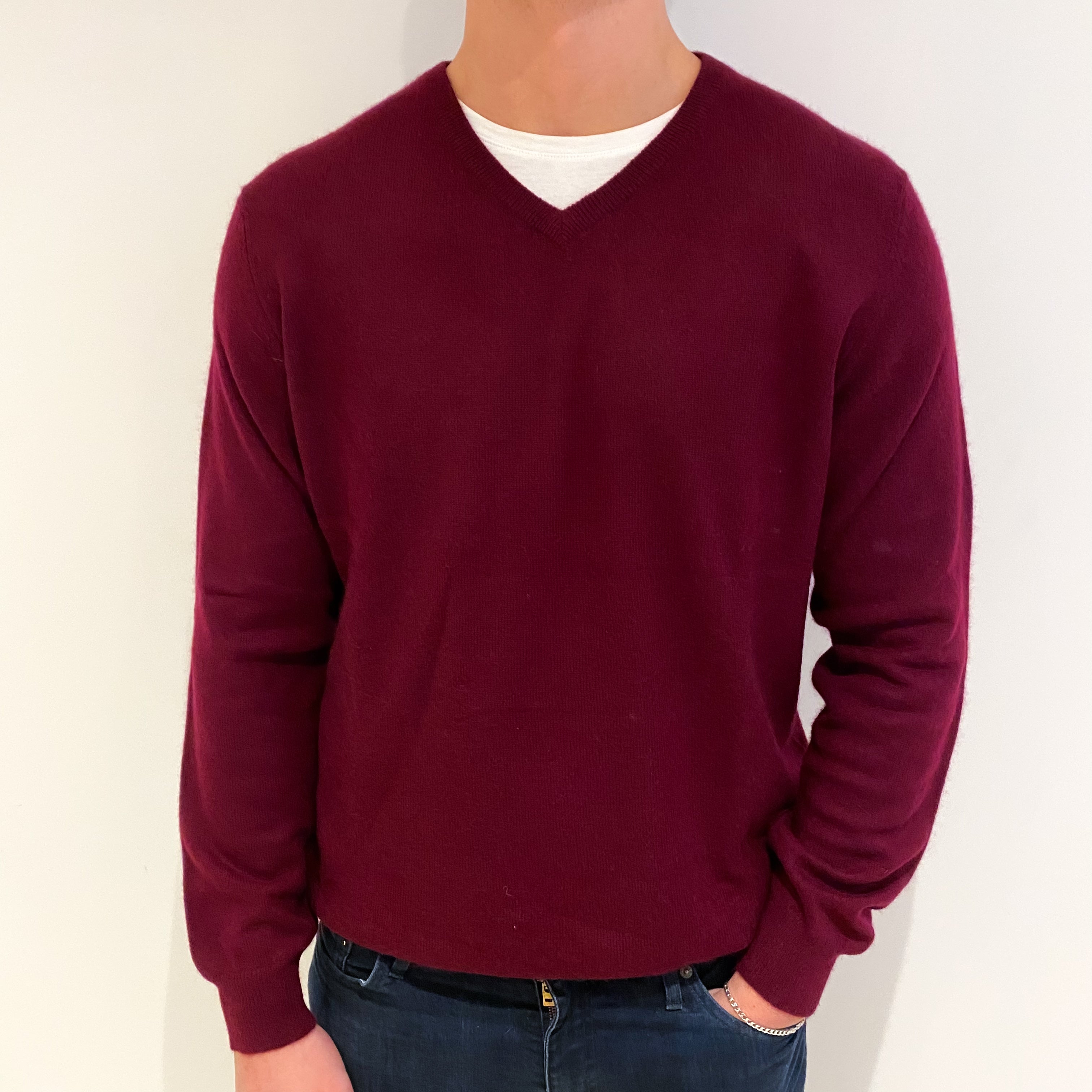 Men's Wine Red Cashmere V Neck Jumper XL