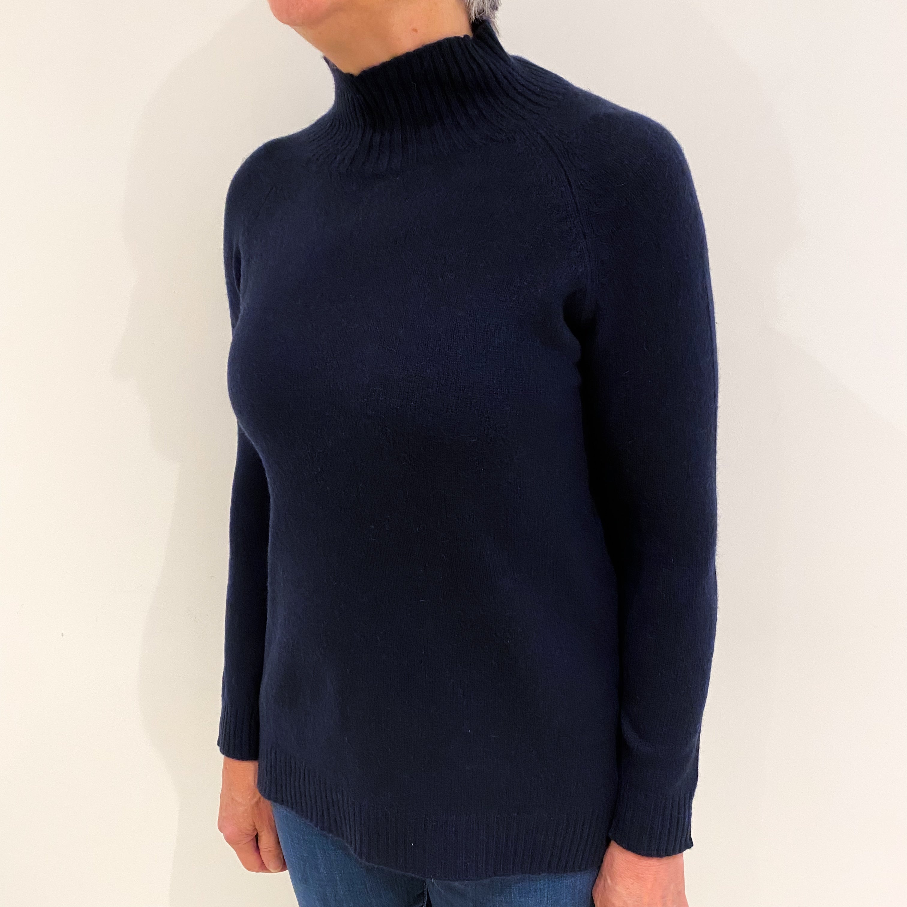 Italian Navy Blue Cashmere Turtle Neck Jumper Medium