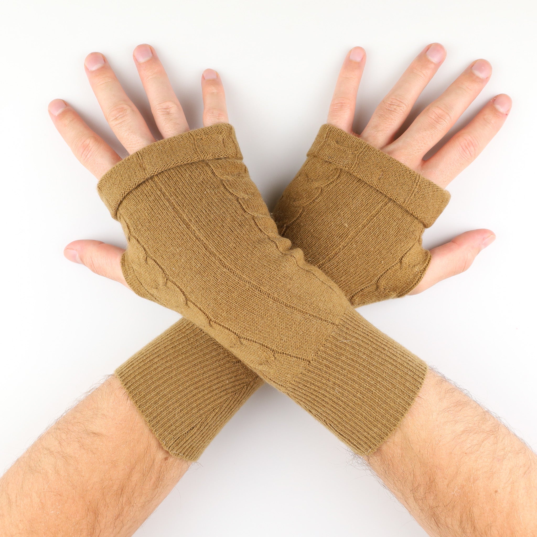 Men's Caramel Brown Cable Knit Fingerless Gloves