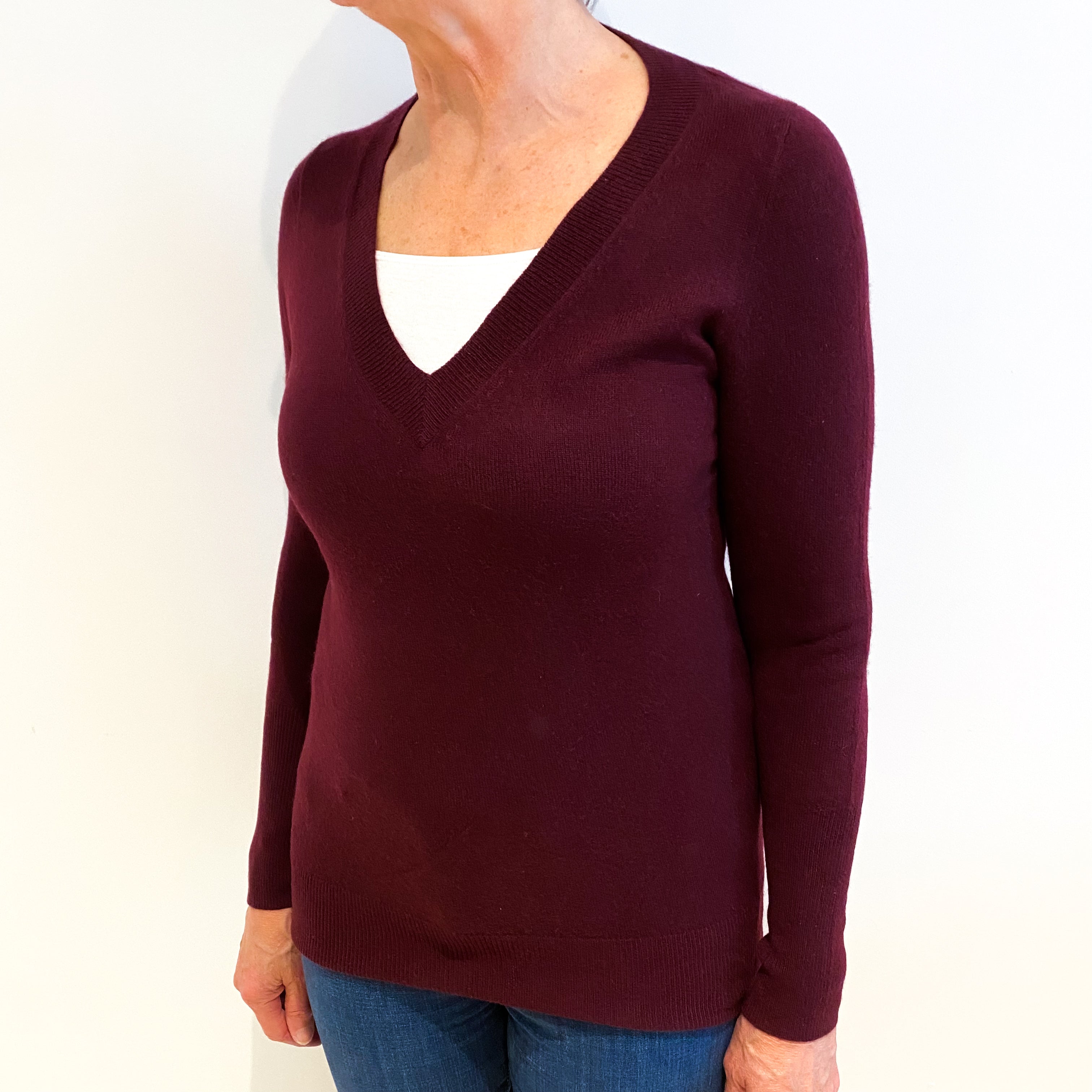 Wine Purple Cashmere V Neck Jumper Medium