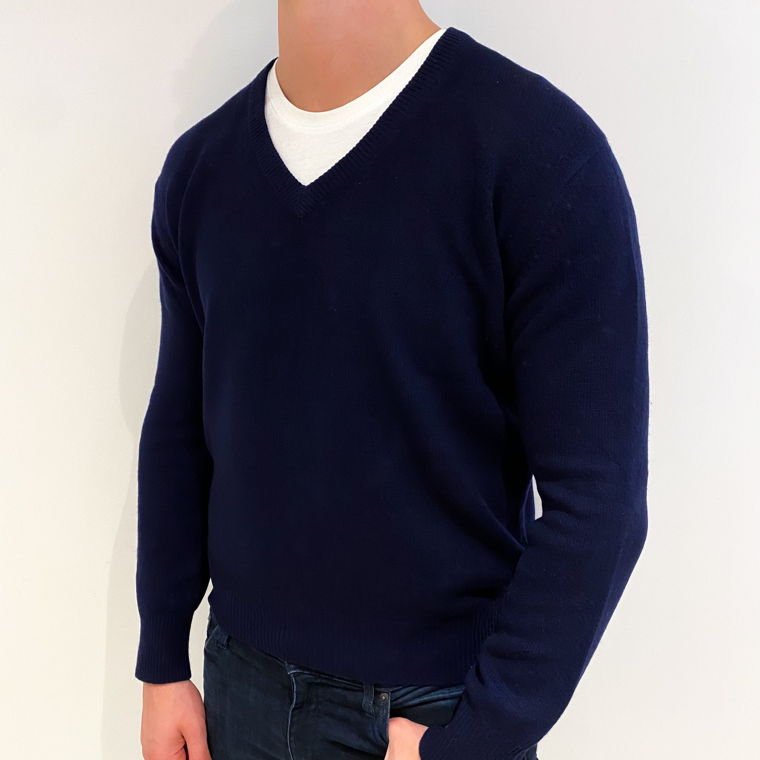 Men's Vintage Navy Blue Cashmere V Neck Jumper XL