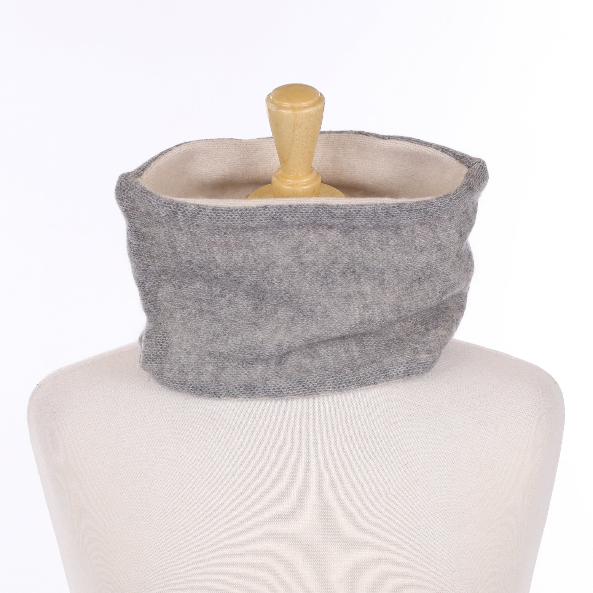 Men’s Smoke Grey and Cream Neck Warmer