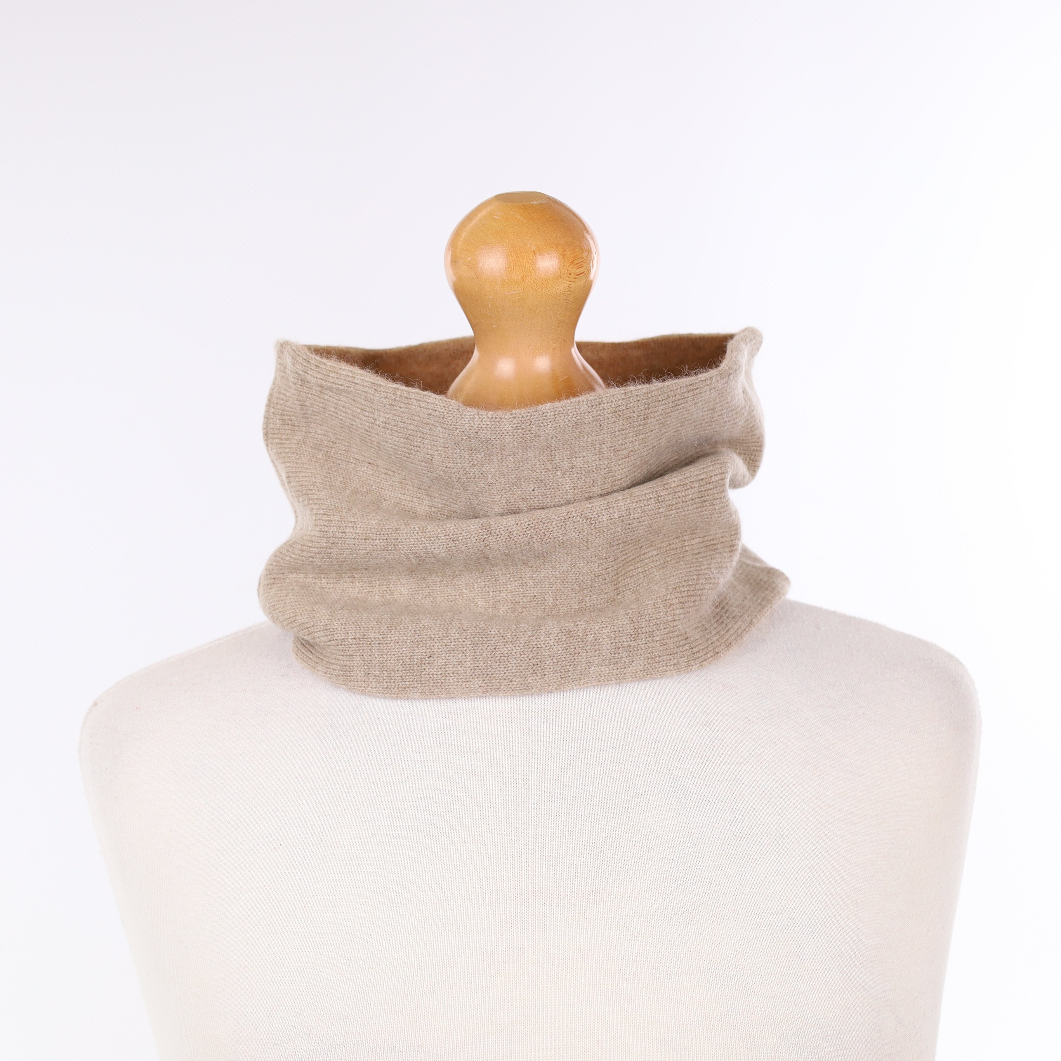 Men’s Butterscotch and Fawn Brown Neck Warmer