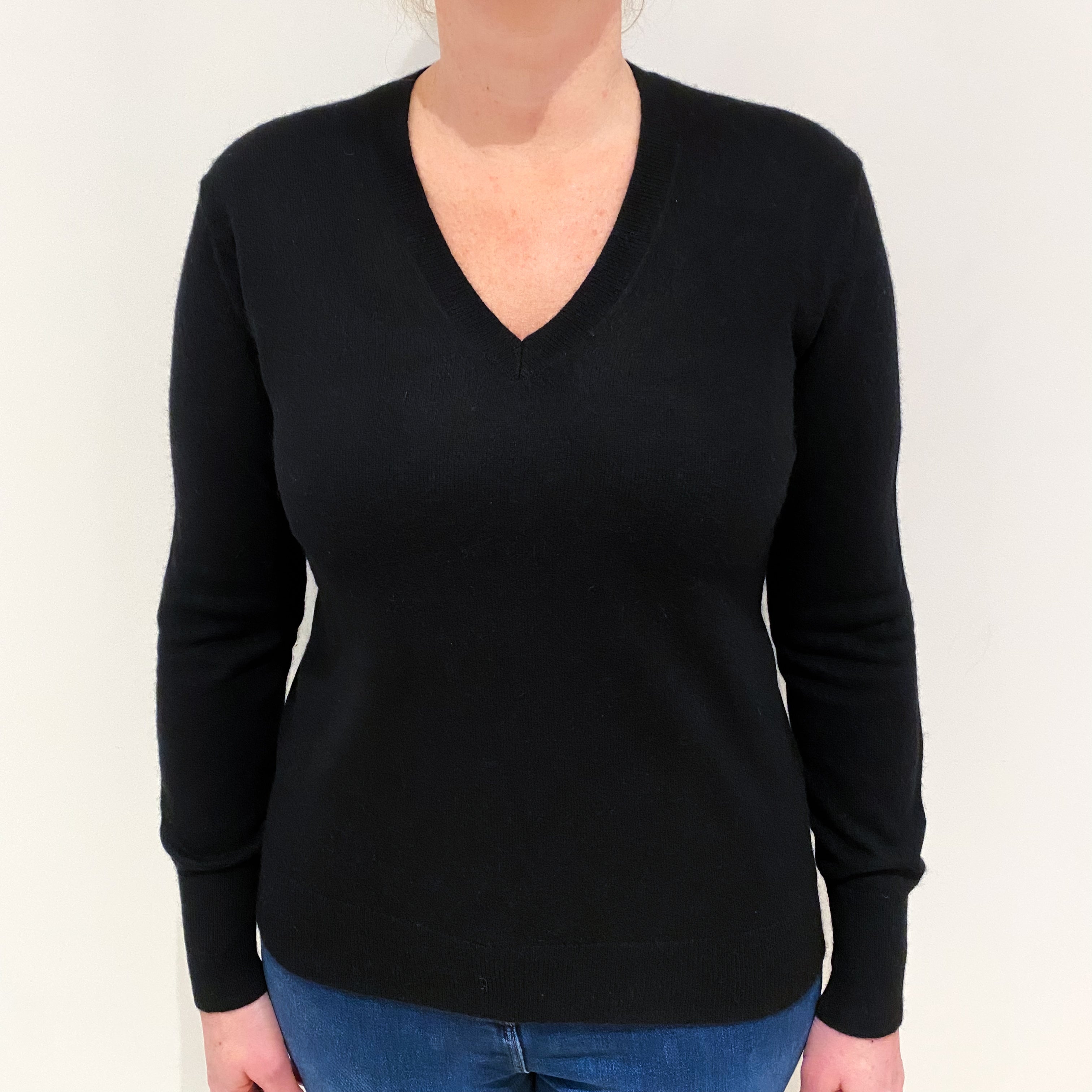Black Cashmere V Neck Jumper Large
