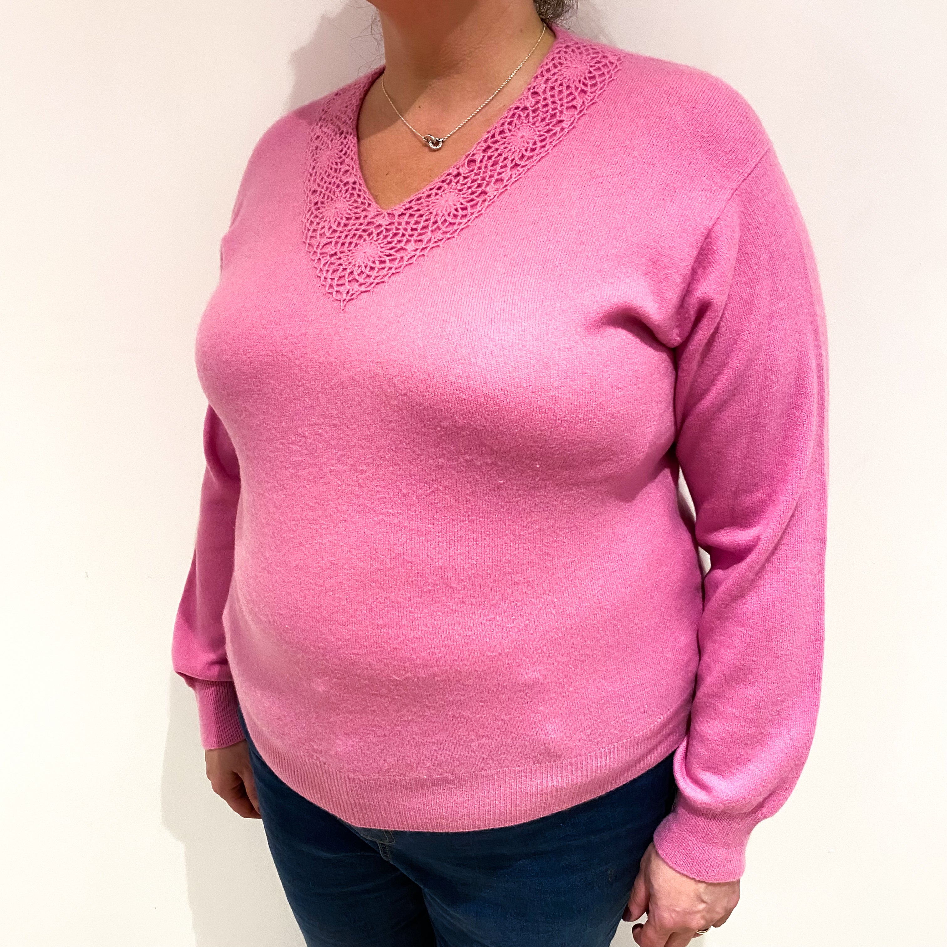 Foxglove Pink Cashmere Crochet V Neck Jumper Extra Large