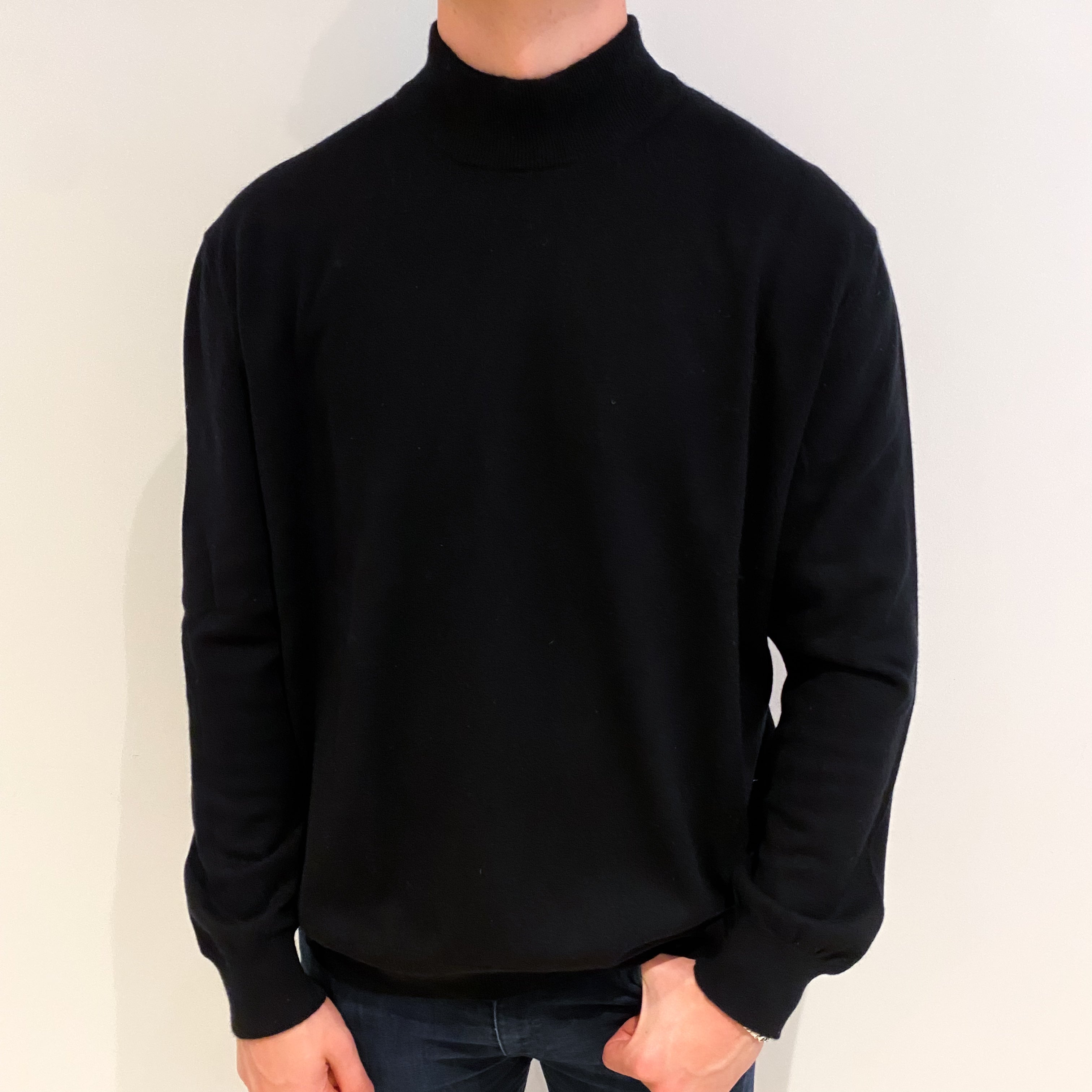 Men's Italian Black Cashmere Turtle Neck Jumper XXXL