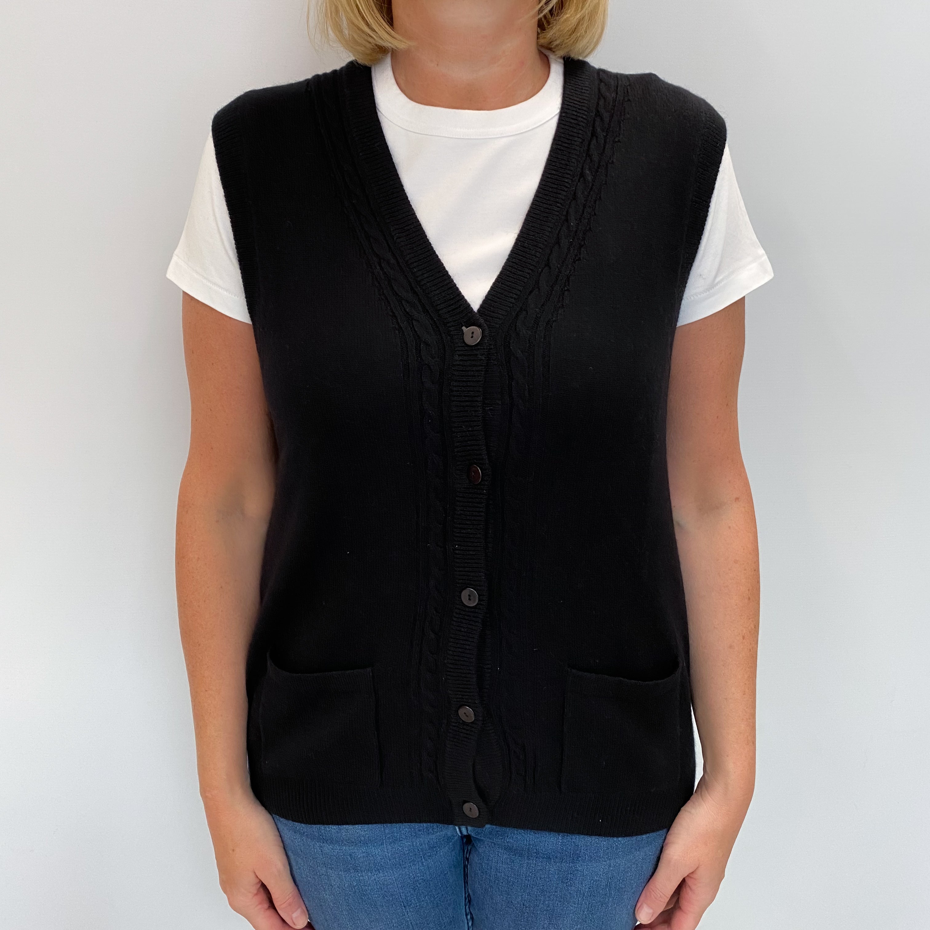 Black Cashmere V Neck Sleeveless Cable Knit Cardigan Large