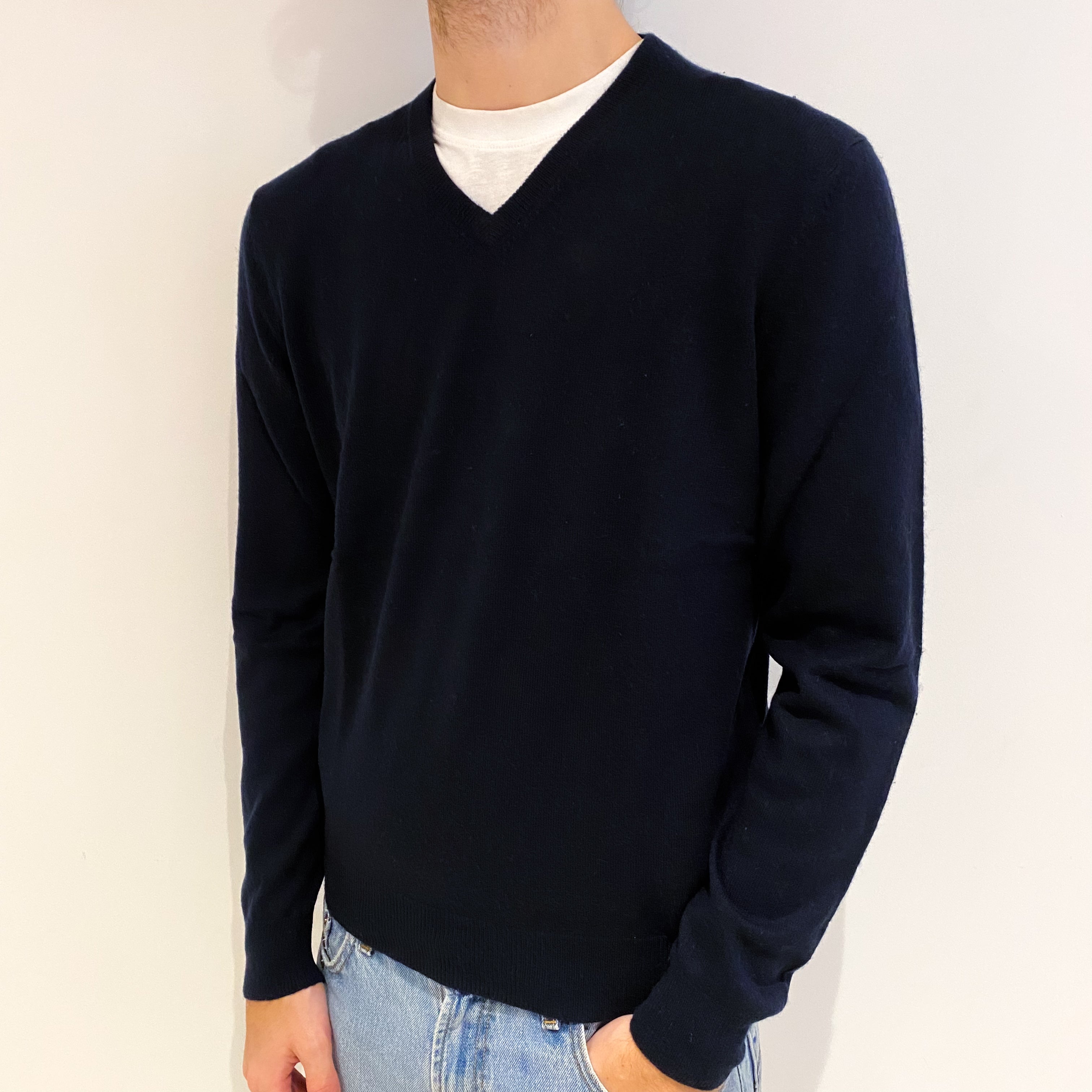 Men's Navy Cashmere V Neck Jumper Medium