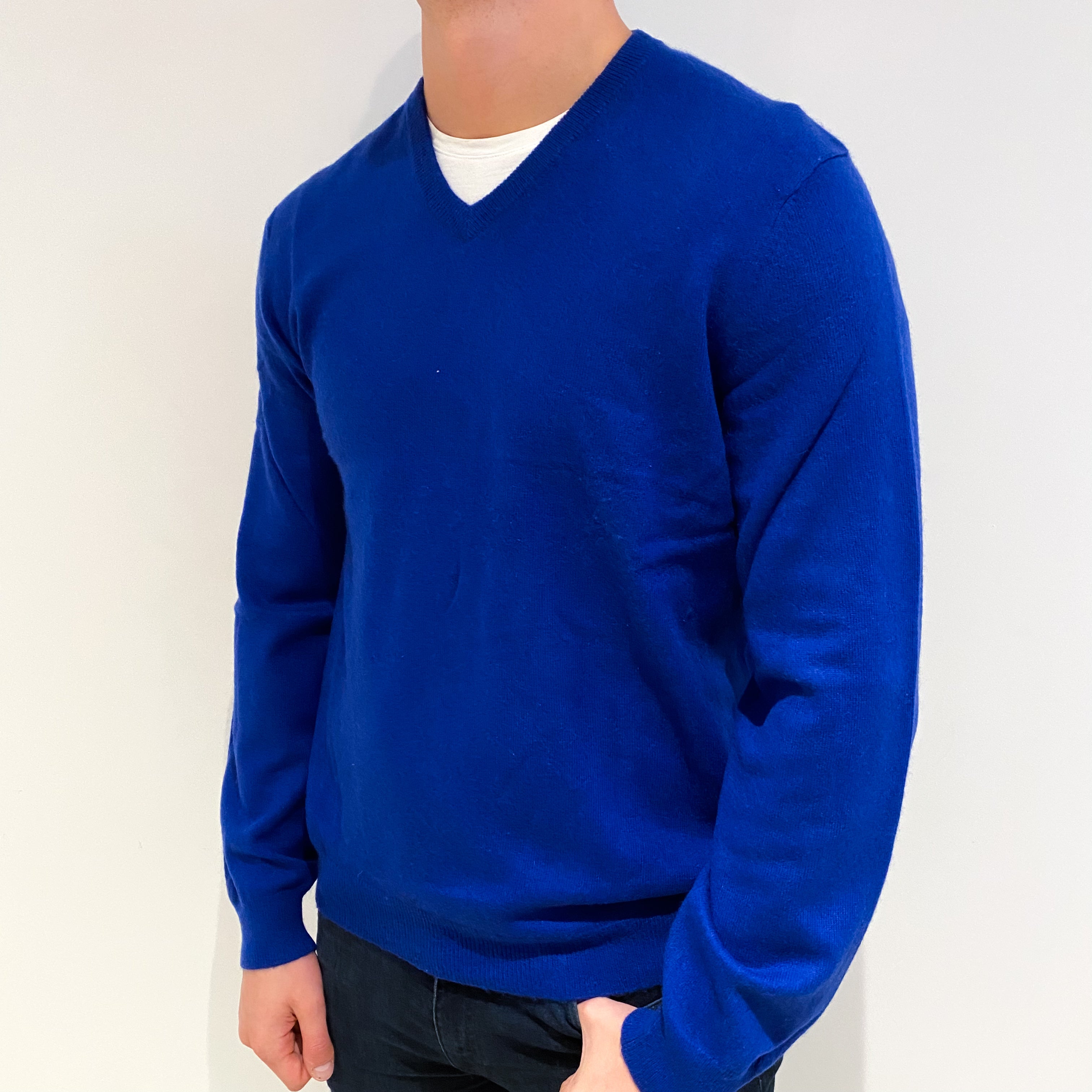 Men's Admiral Blue Cashmere V Neck Jumper XL