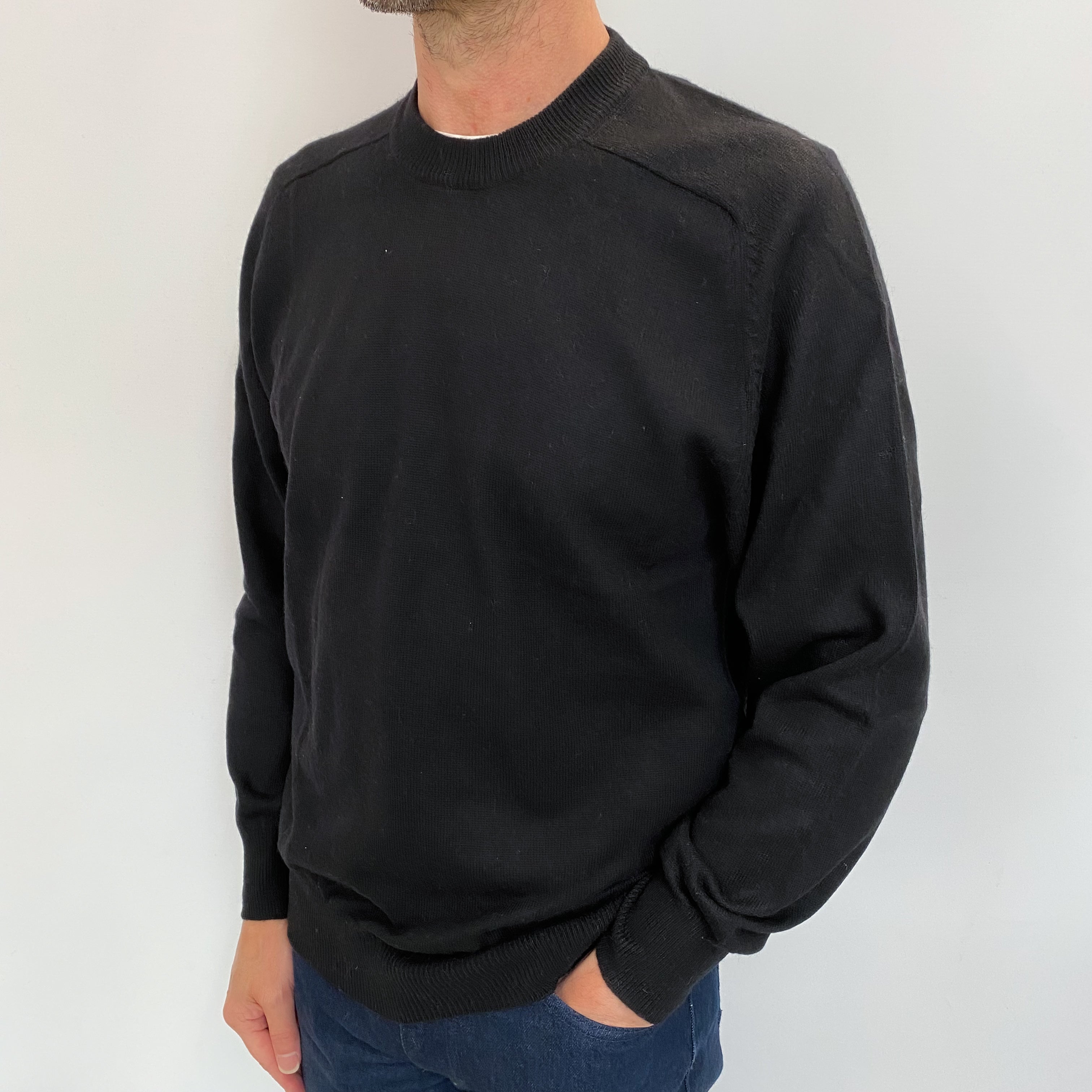 Men's Black Cashmere Crew Neck Jumper Small