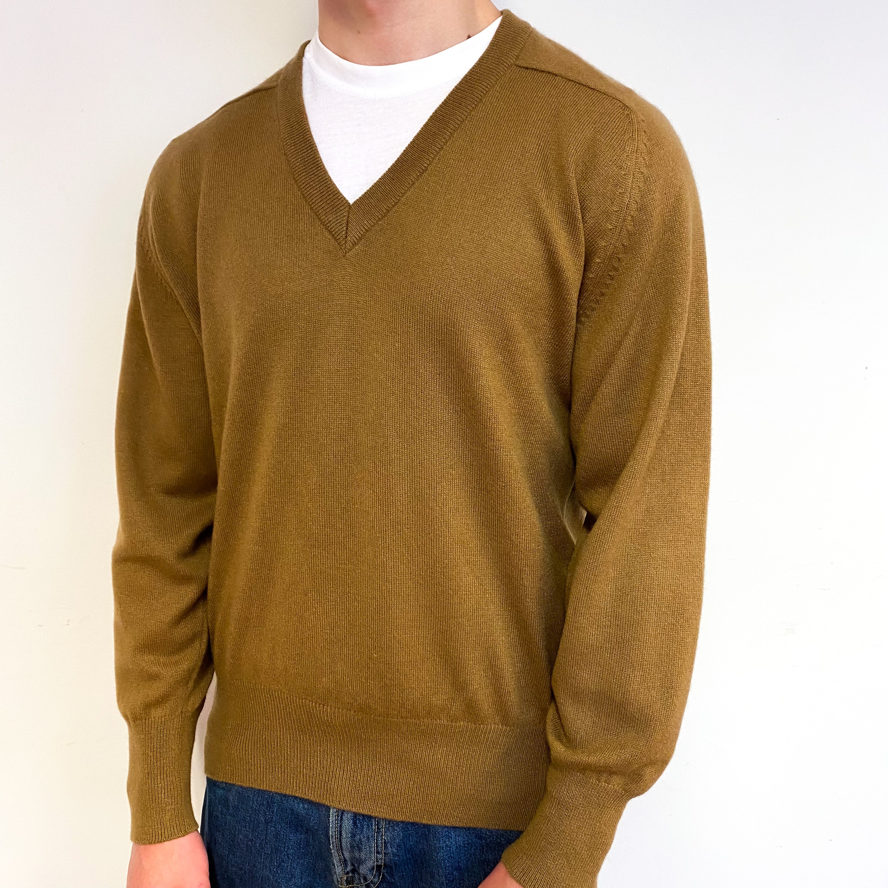 Men's Camel Brown Cashmere V-Neck Jumper Small