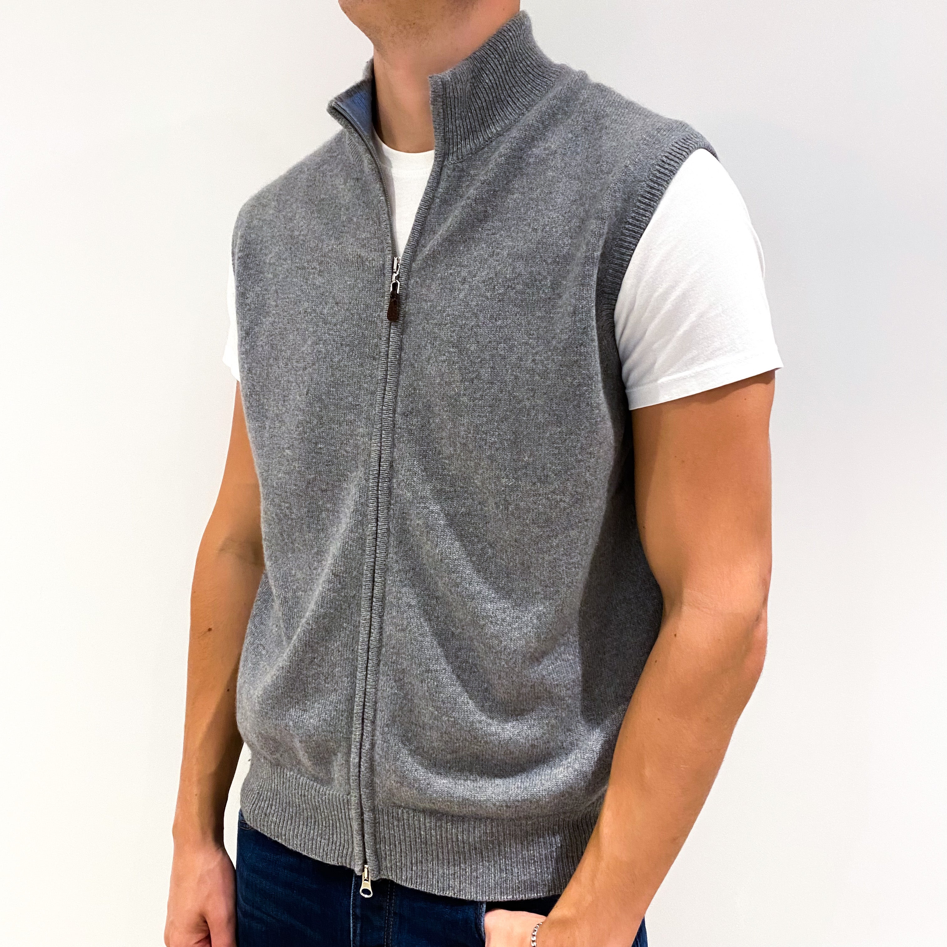 Men's Italian Smoke Grey Cashmere Sleeveless Zip Up Gilet Extra Large