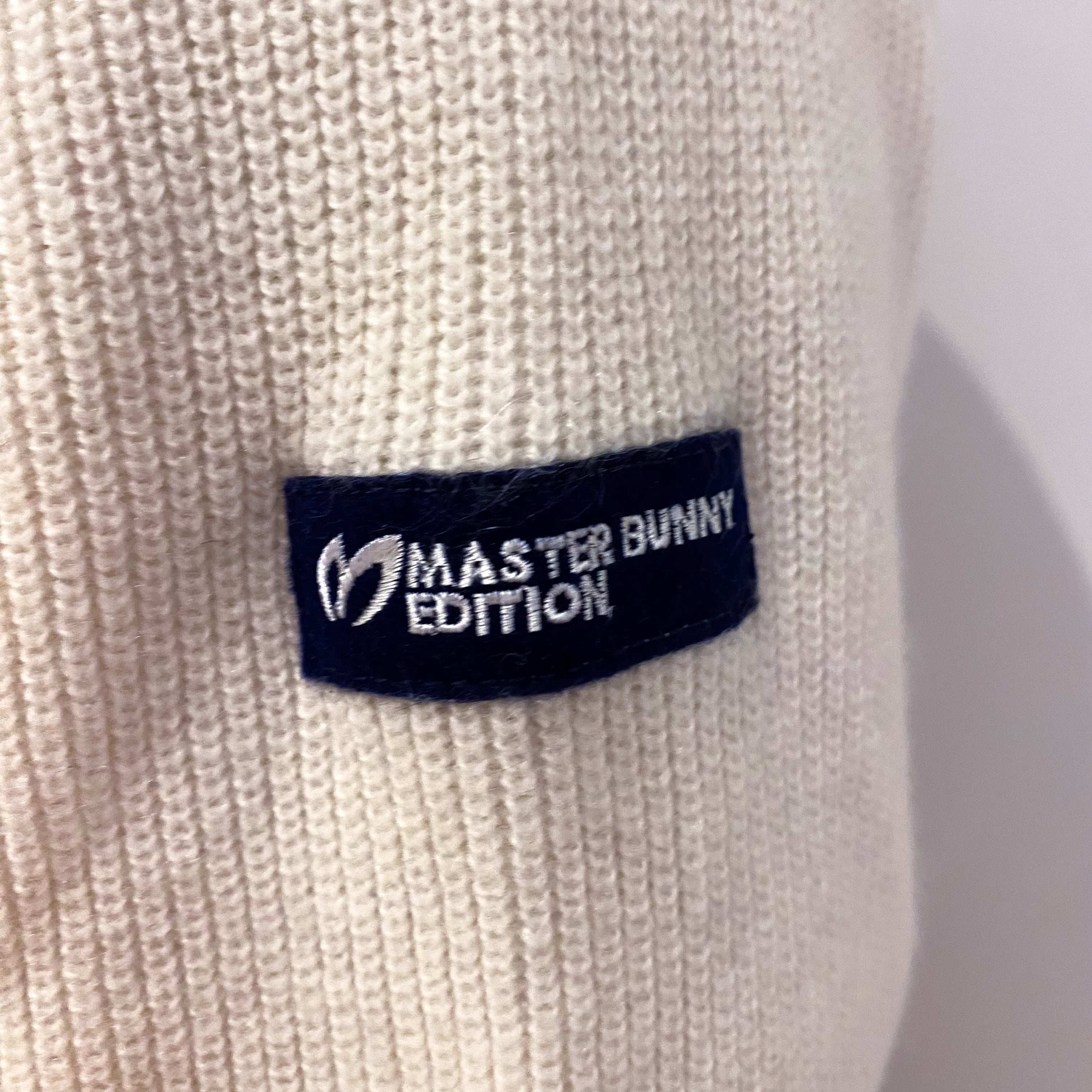 Men's Master Bunny Ivory Textured Cashmere Crew Neck Jumper Large