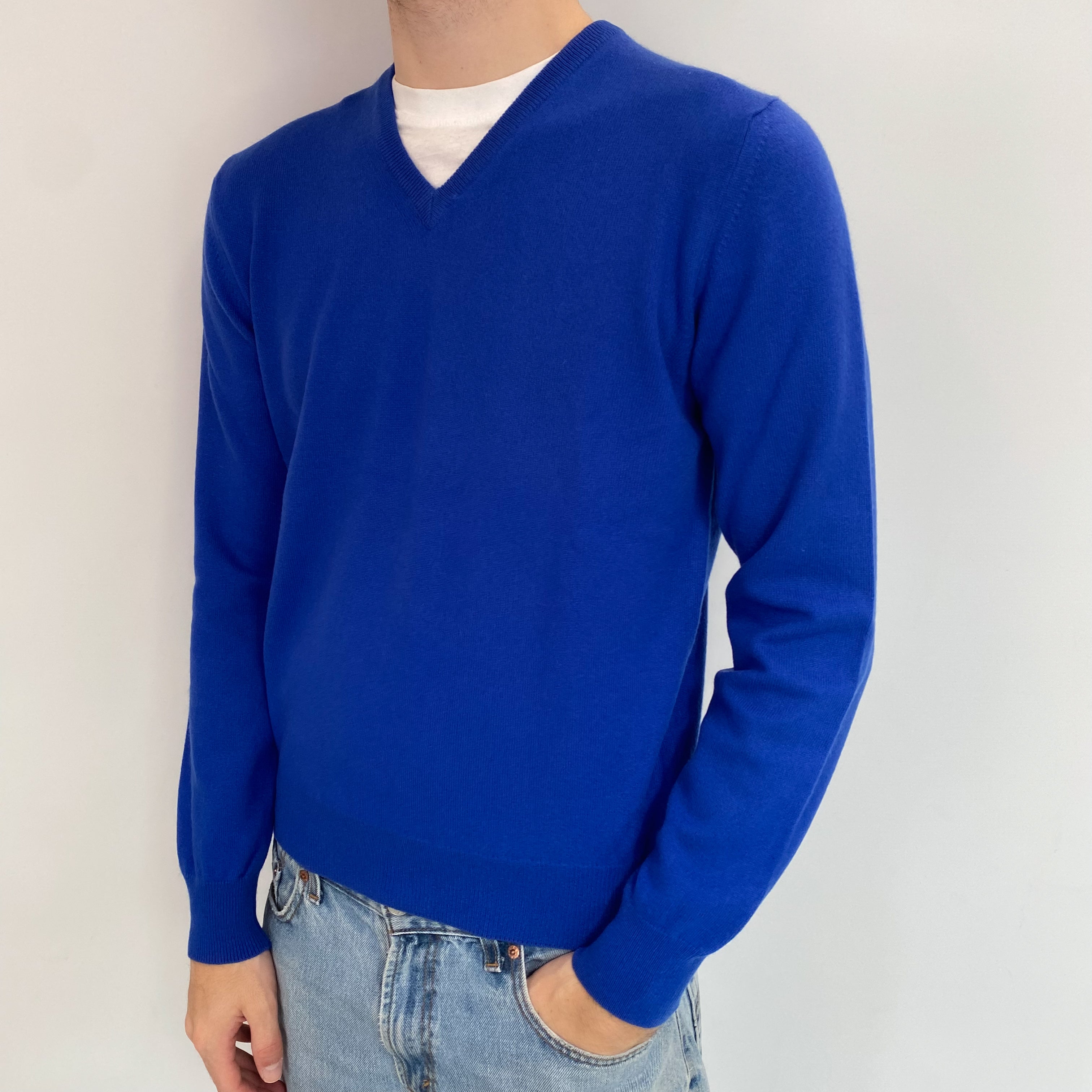 Men's Harrods Vintage Cobalt Blue Cashmere V Neck Jumper Medium