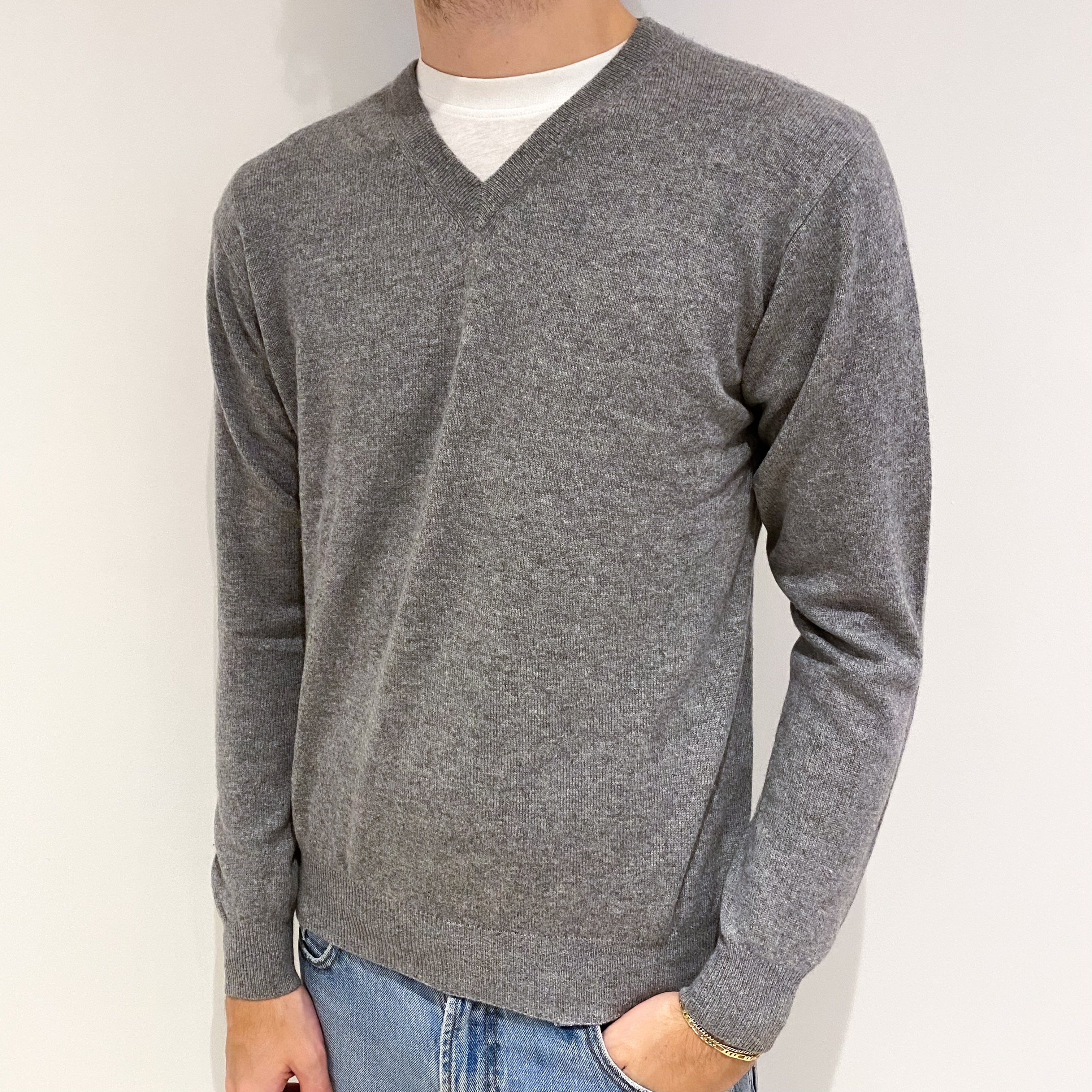 Men's Ash Grey Cashmere V Neck Jumper Medium