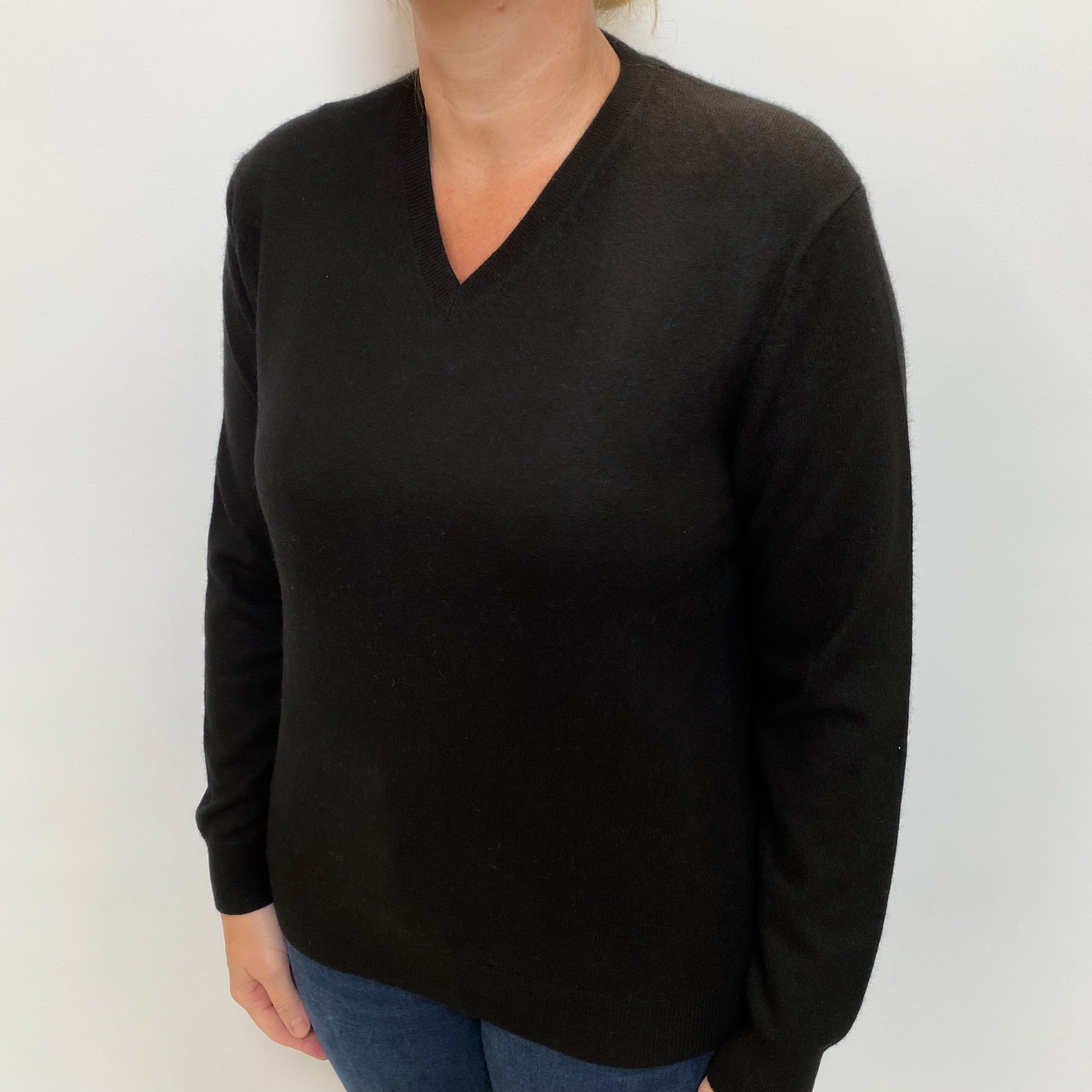 Black Cashmere V Neck Jumper Large