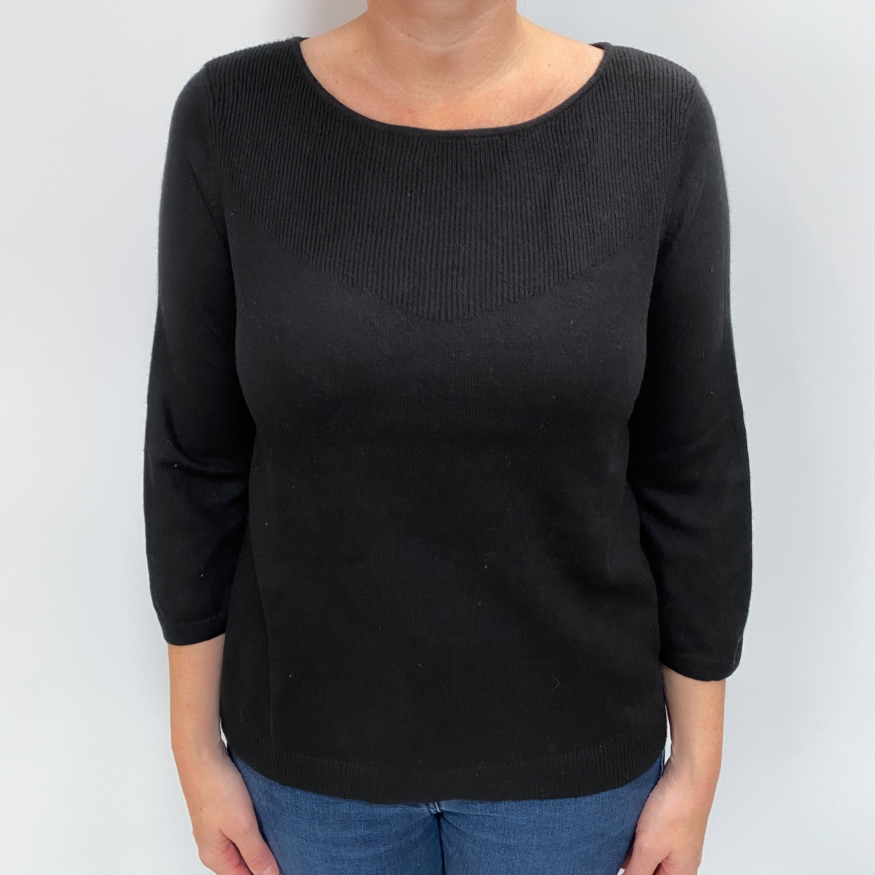 Black Cashmere Scoop Neck Jumper Large