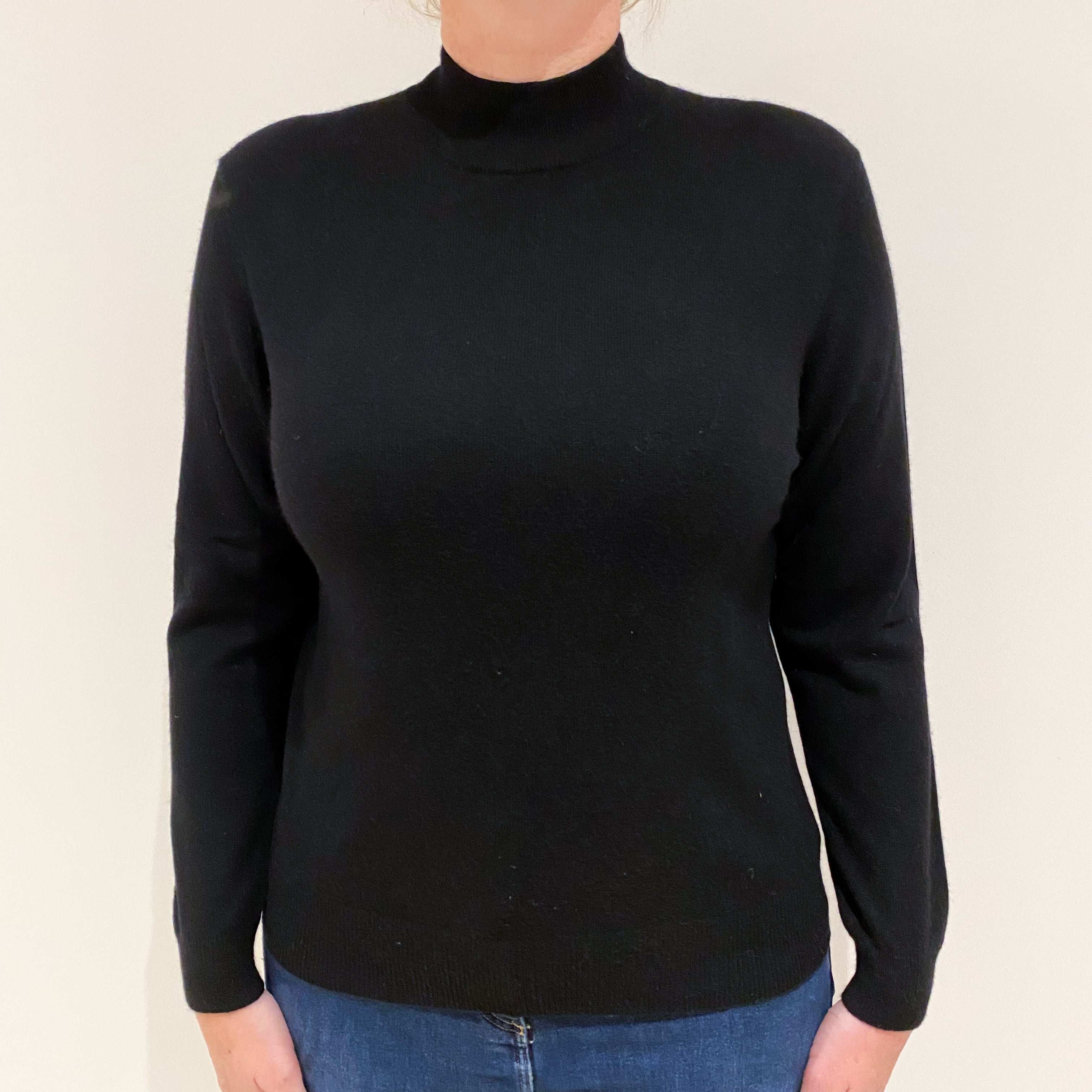 Black Cashmere Turtle Neck Jumper Large