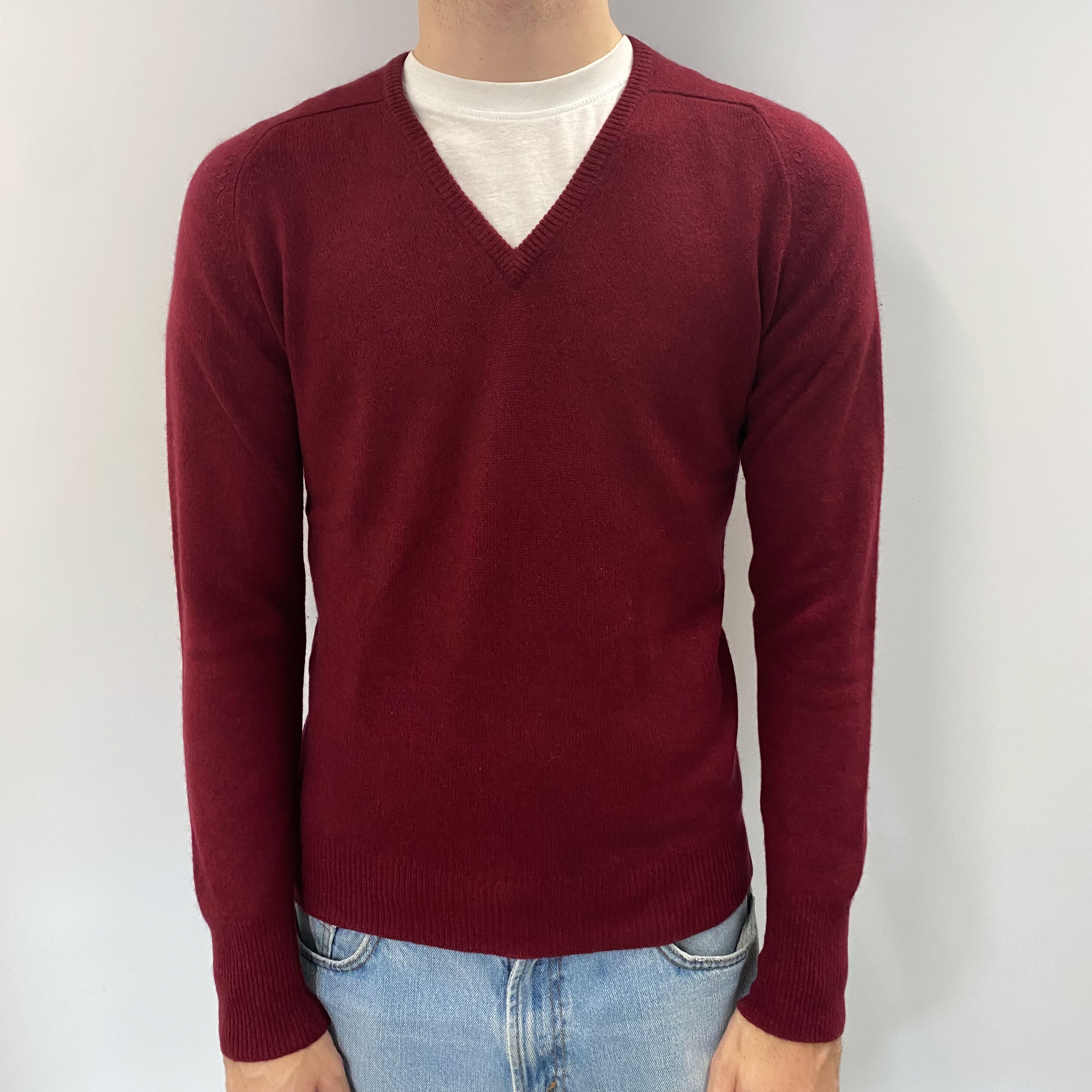 Men's Jaeger Vintage Wine Red Cashmere V Neck Jumper Medium