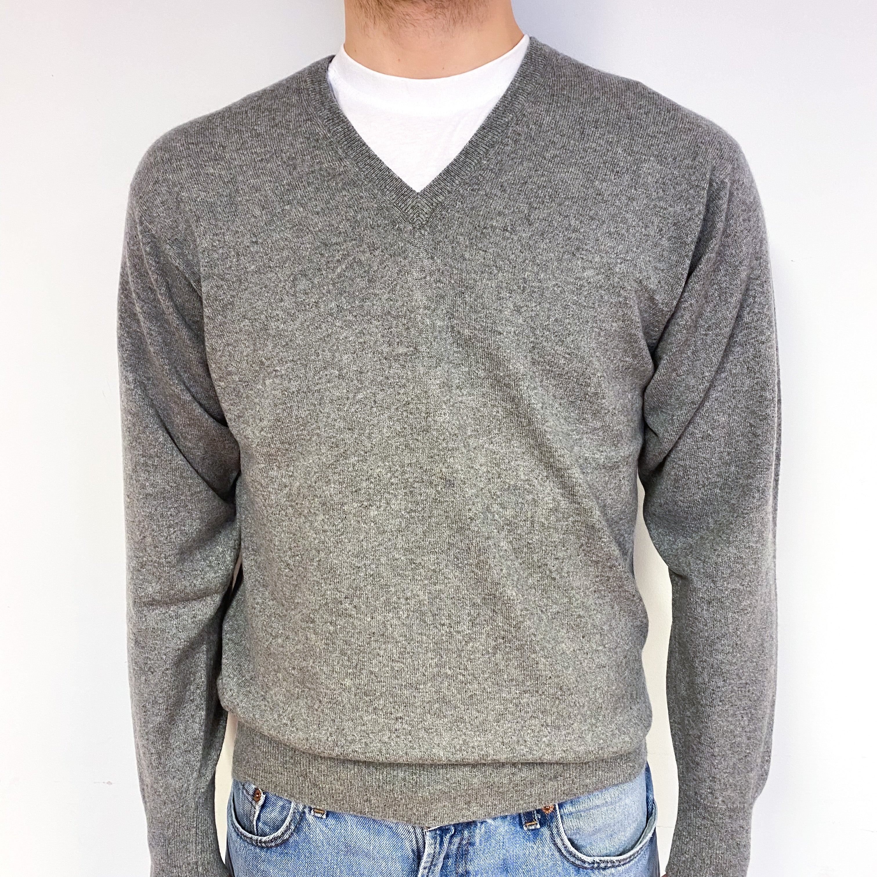 Men's Ash Grey Cashmere V-Neck Jumper Large