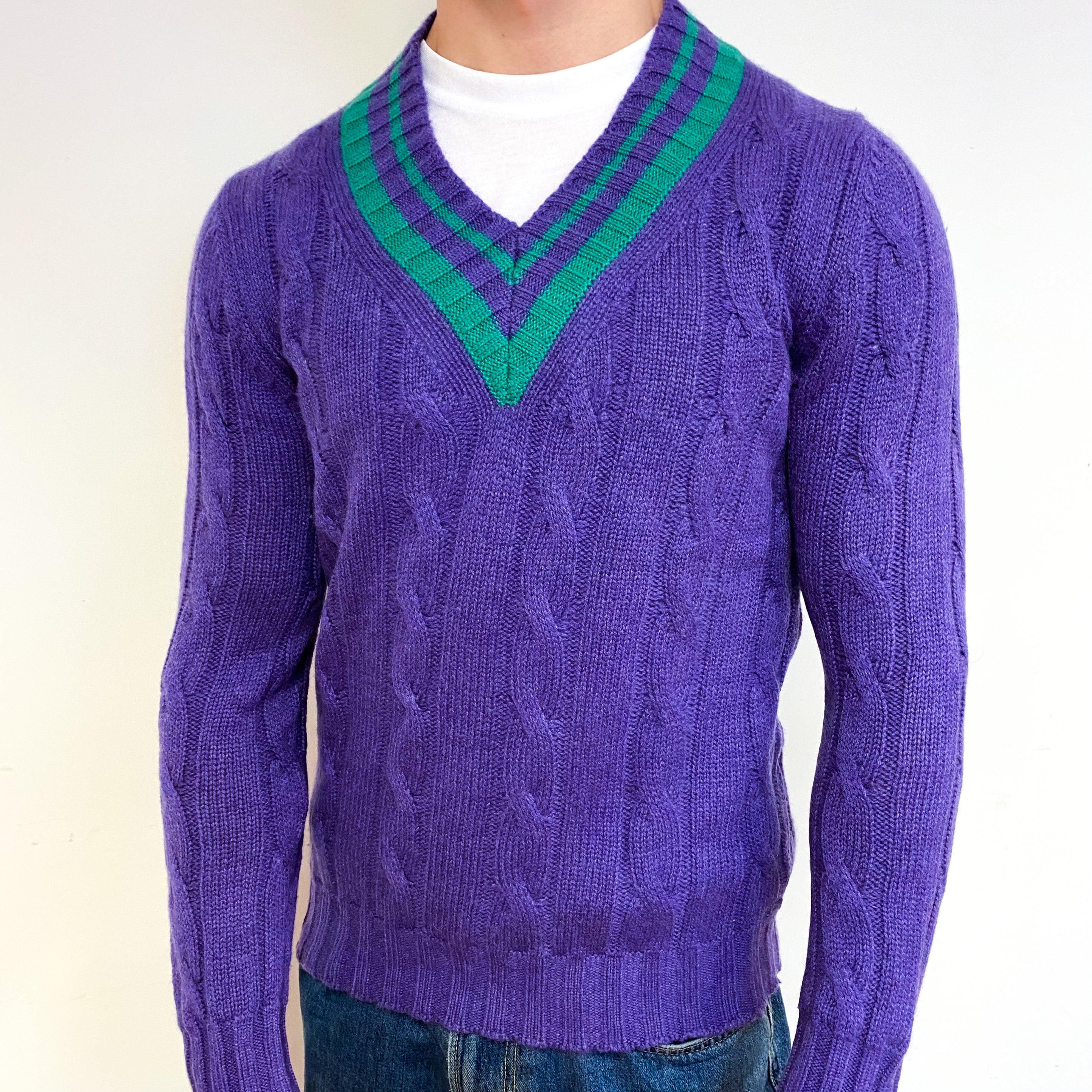 Men's Amethyst Purple Chunky Cashmere V-Neck Jumper Small