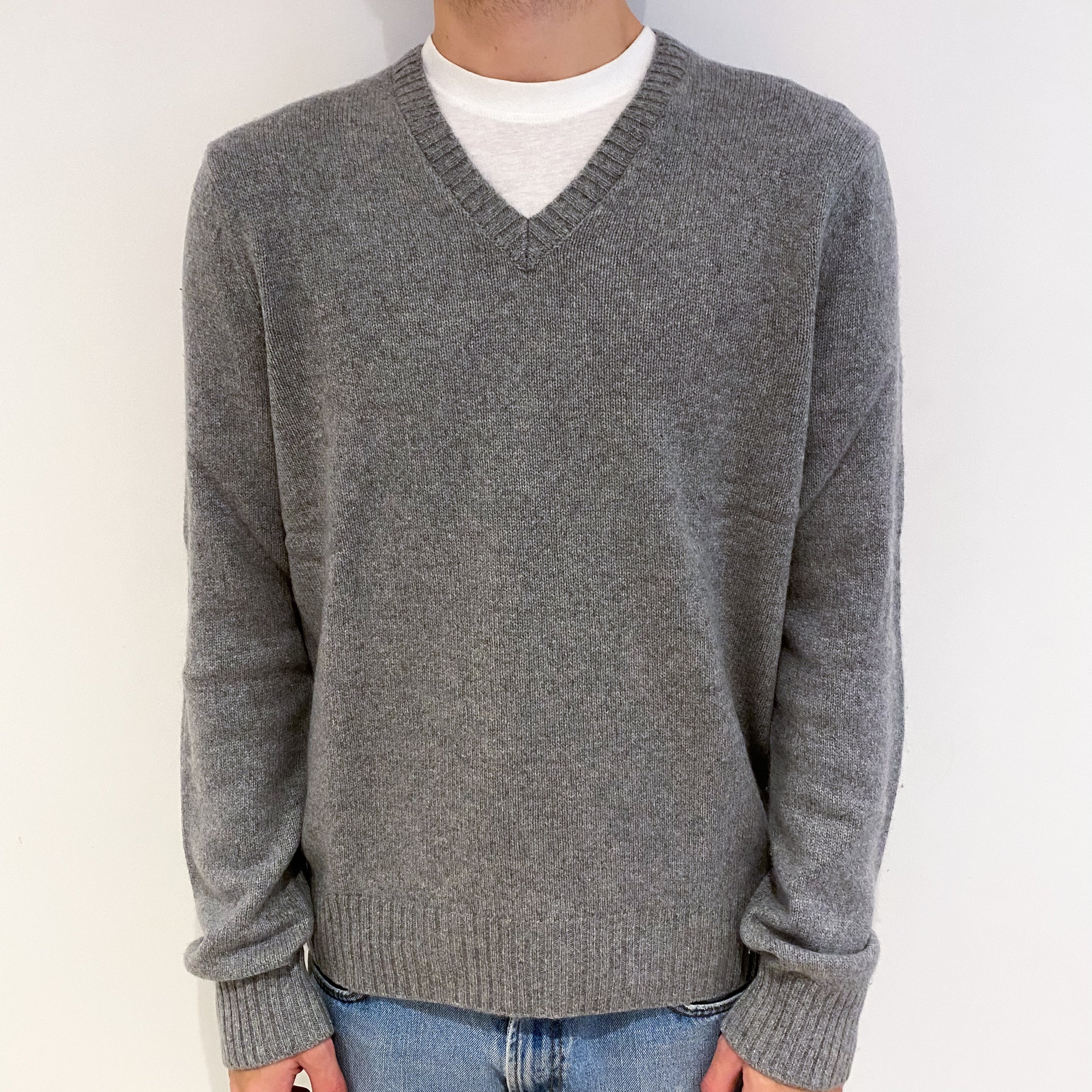 Men's Ash Grey Cashmere V Neck Jumper Large