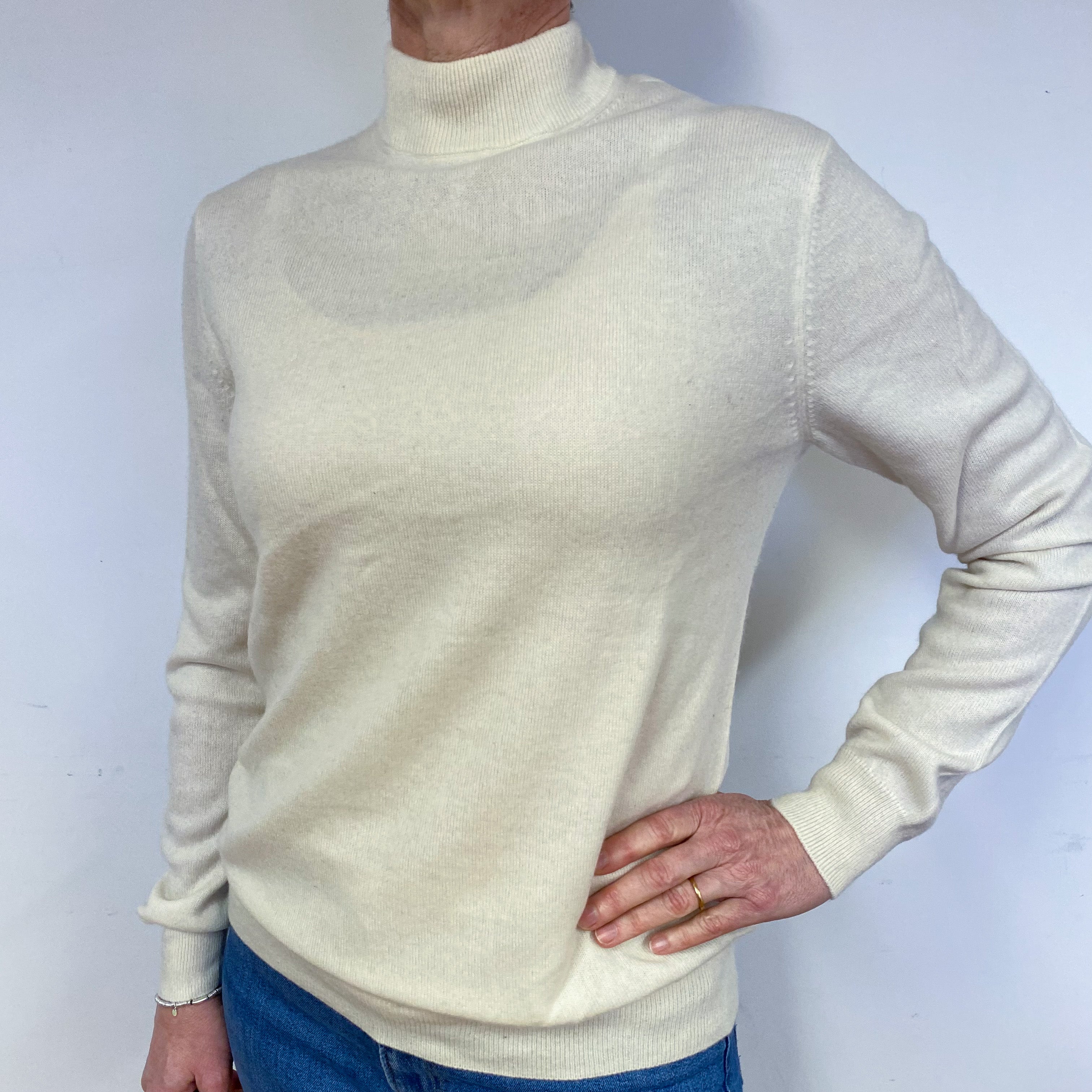 Cream Cashmere Turtle Neck Jumper Medium