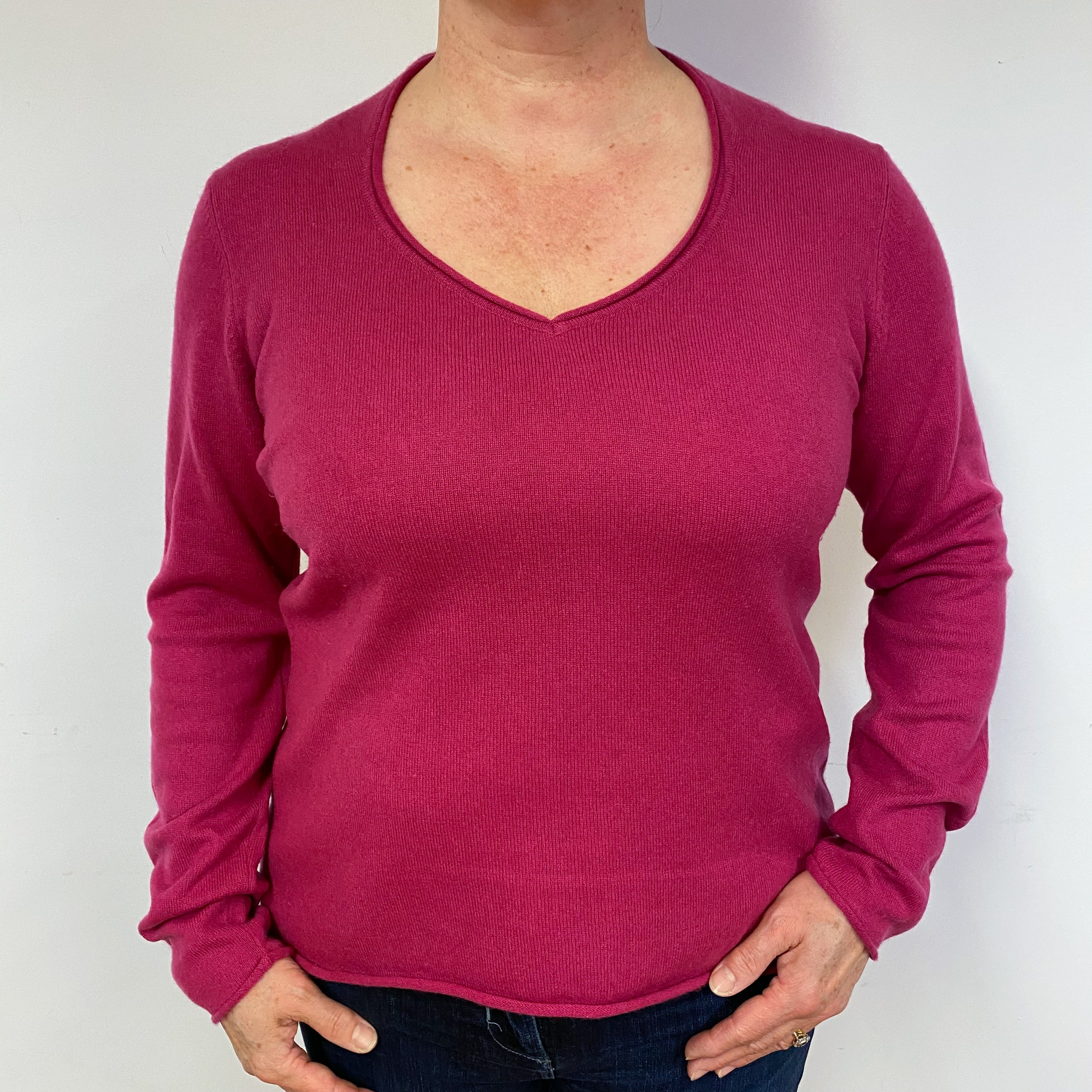 Raspberry Pink Cashmere V-Neck Jumper Large.